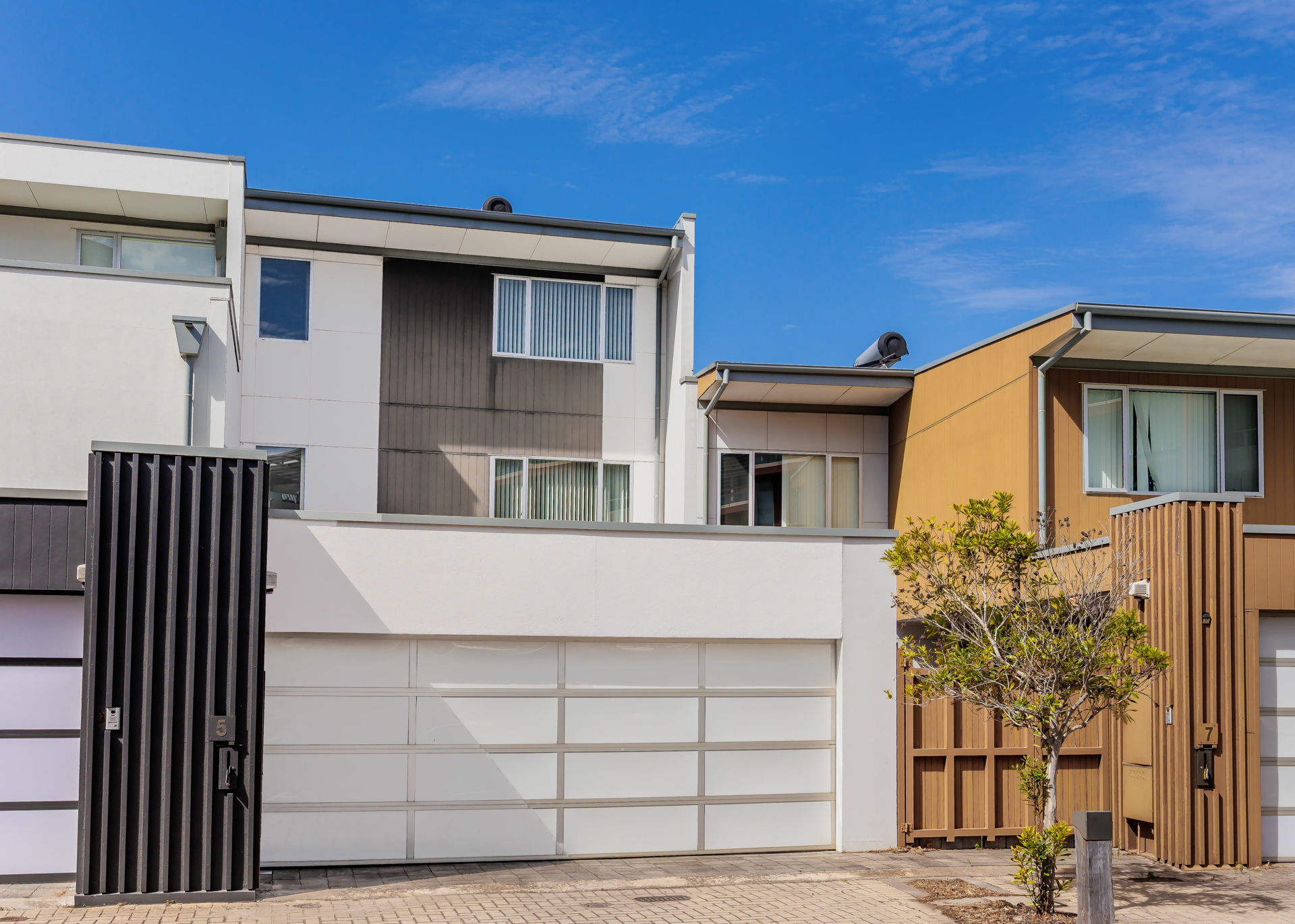 5 Karra Cove, NEW PORT