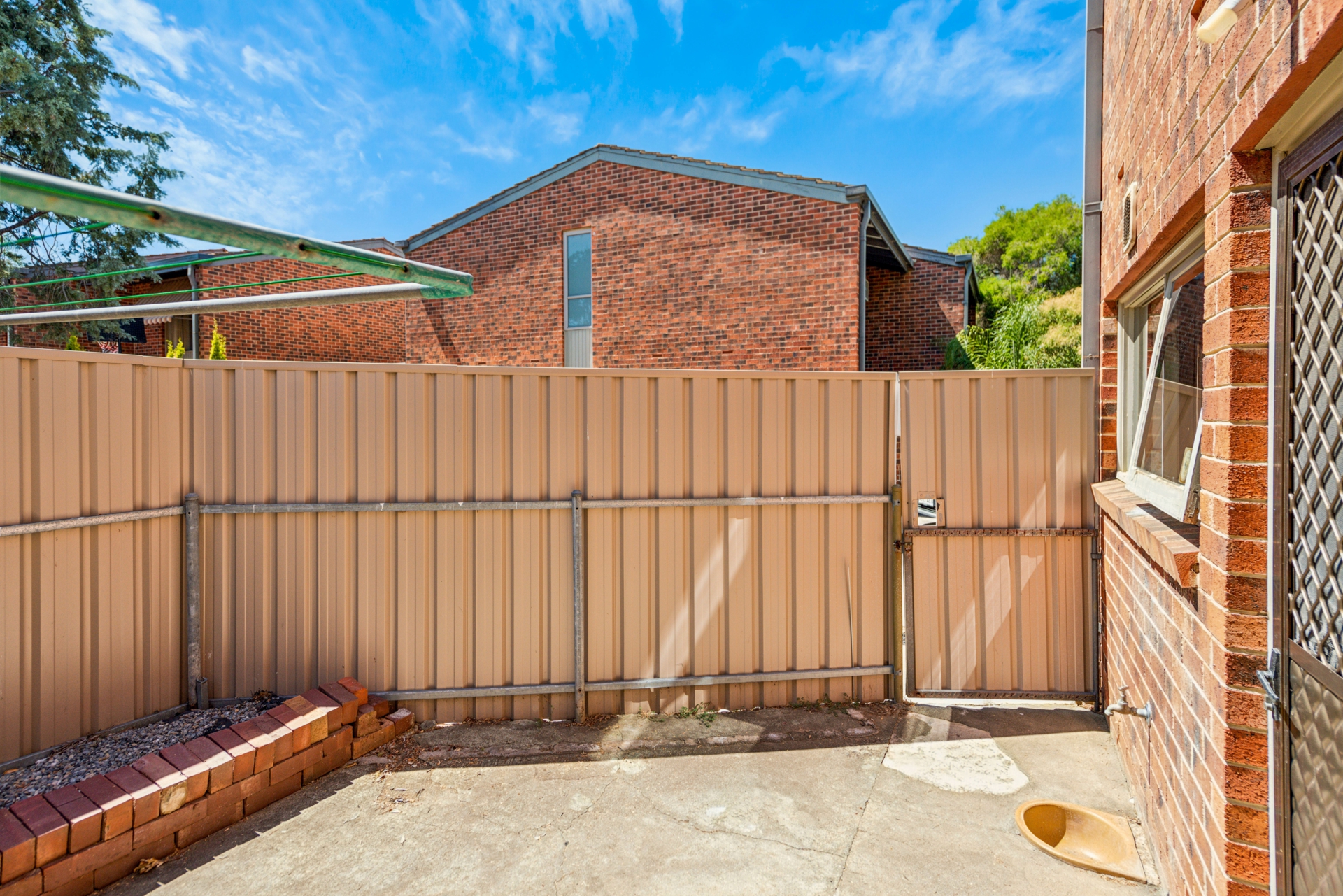 2 / 3 Witter Place, BROOKLYN PARK