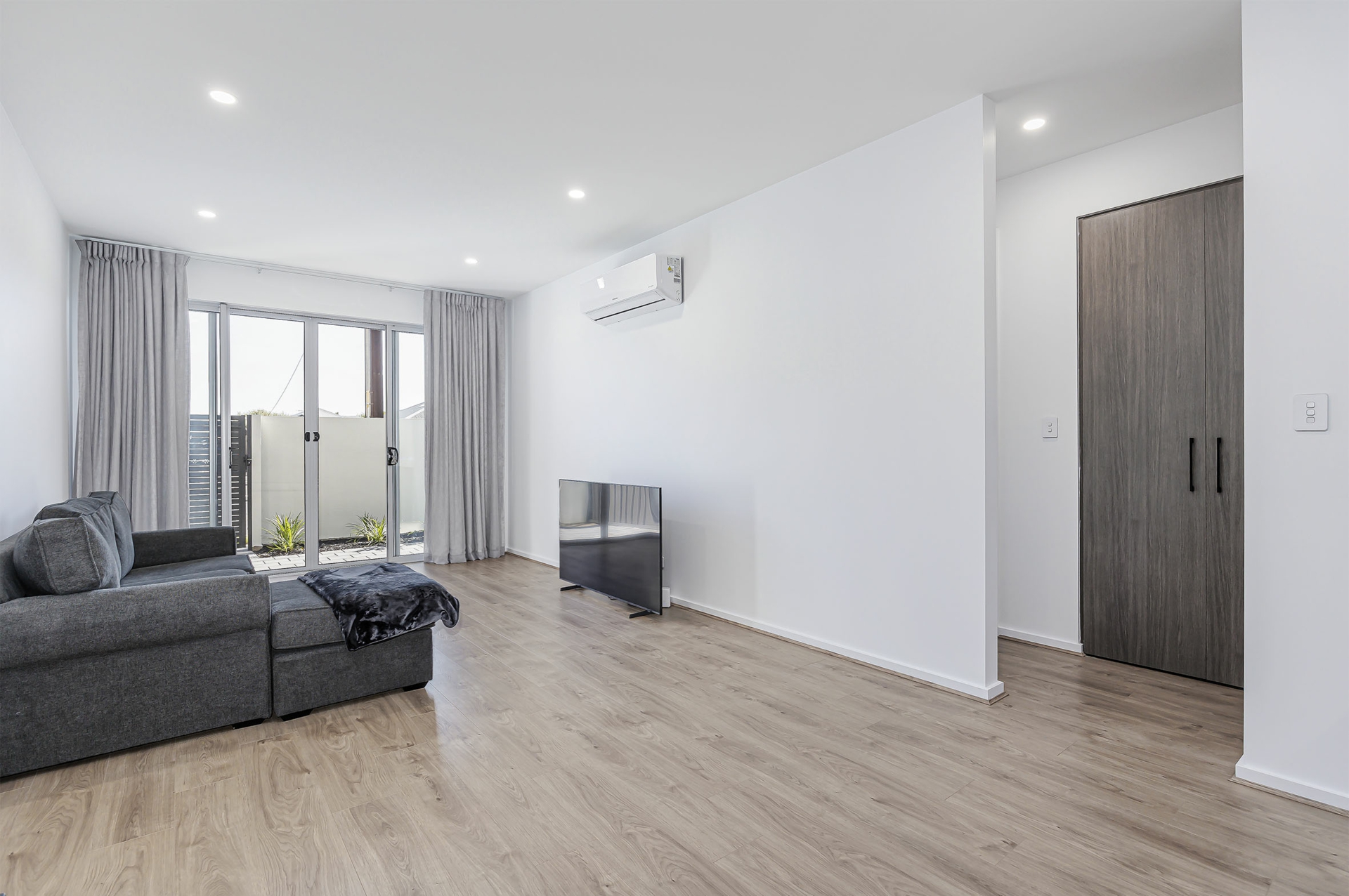 2/2a Frogmore Road, KIDMAN PARK