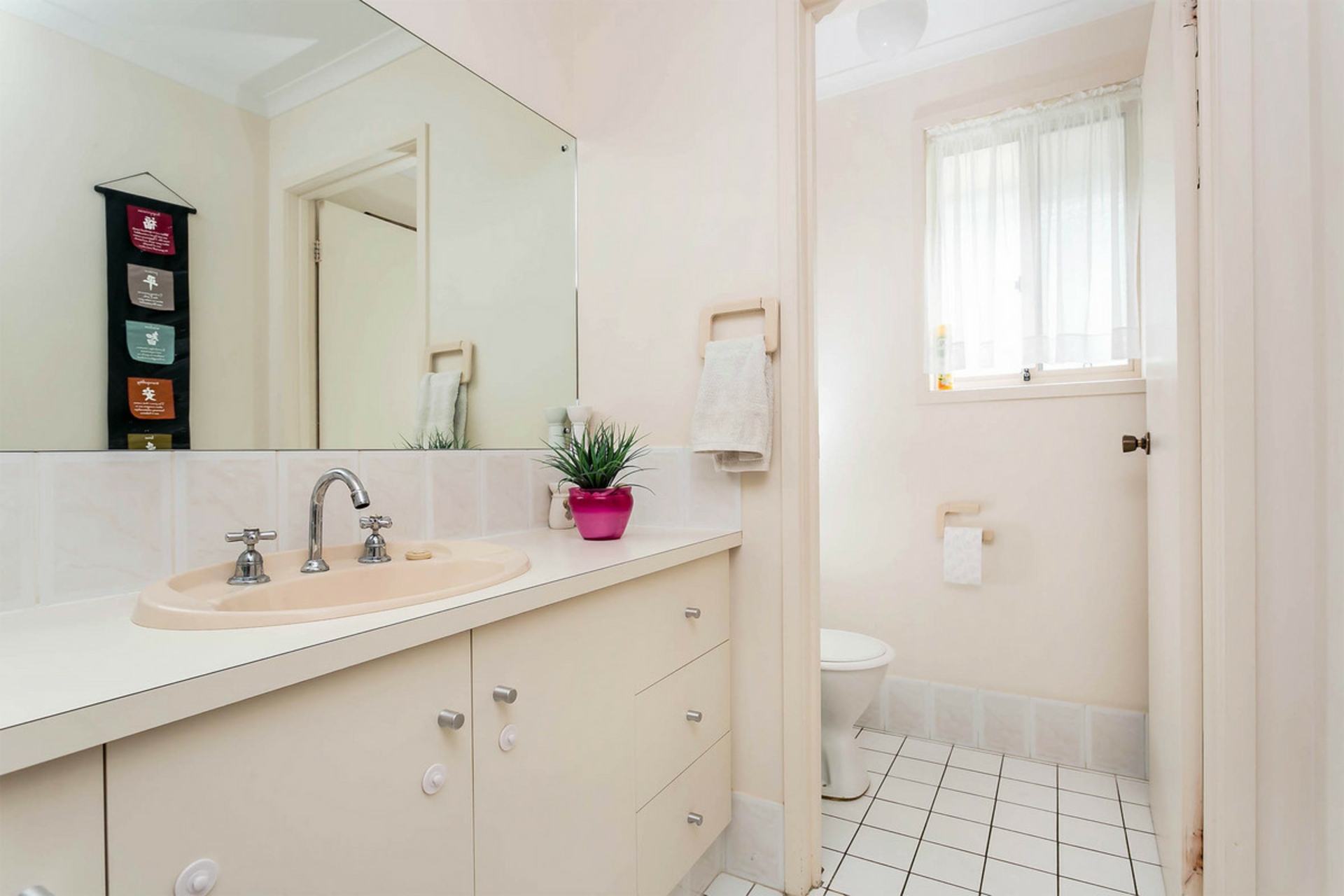 9 Charles Tank Drive, SHEIDOW PARK