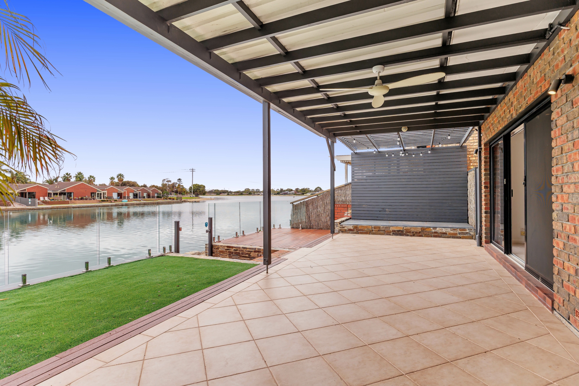 21 Dyer Court, WEST LAKES
