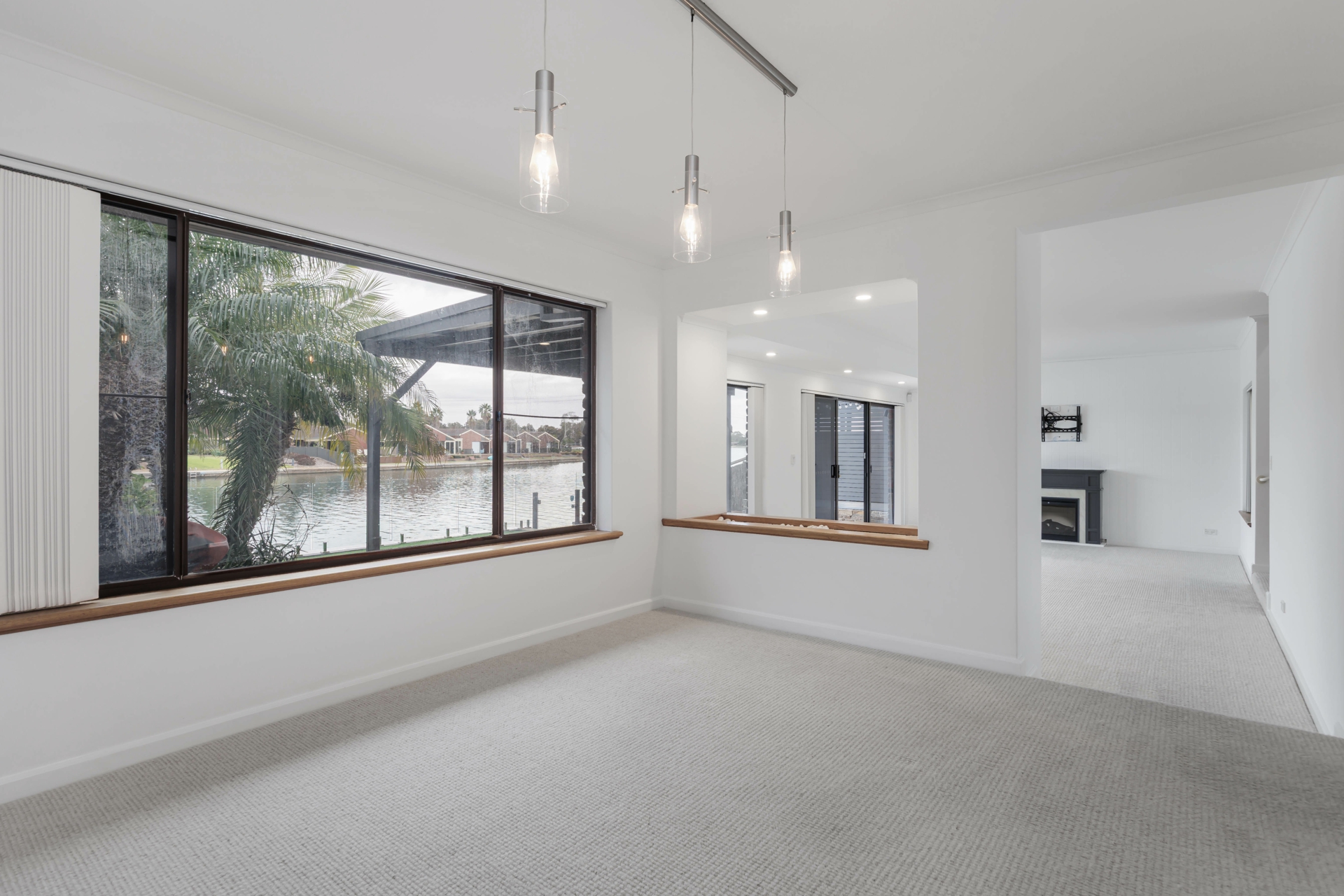 21 Dyer Court, WEST LAKES