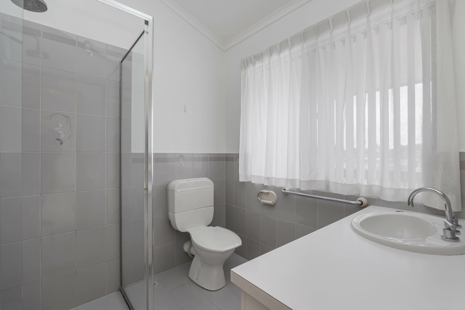 21 Dyer Court, WEST LAKES