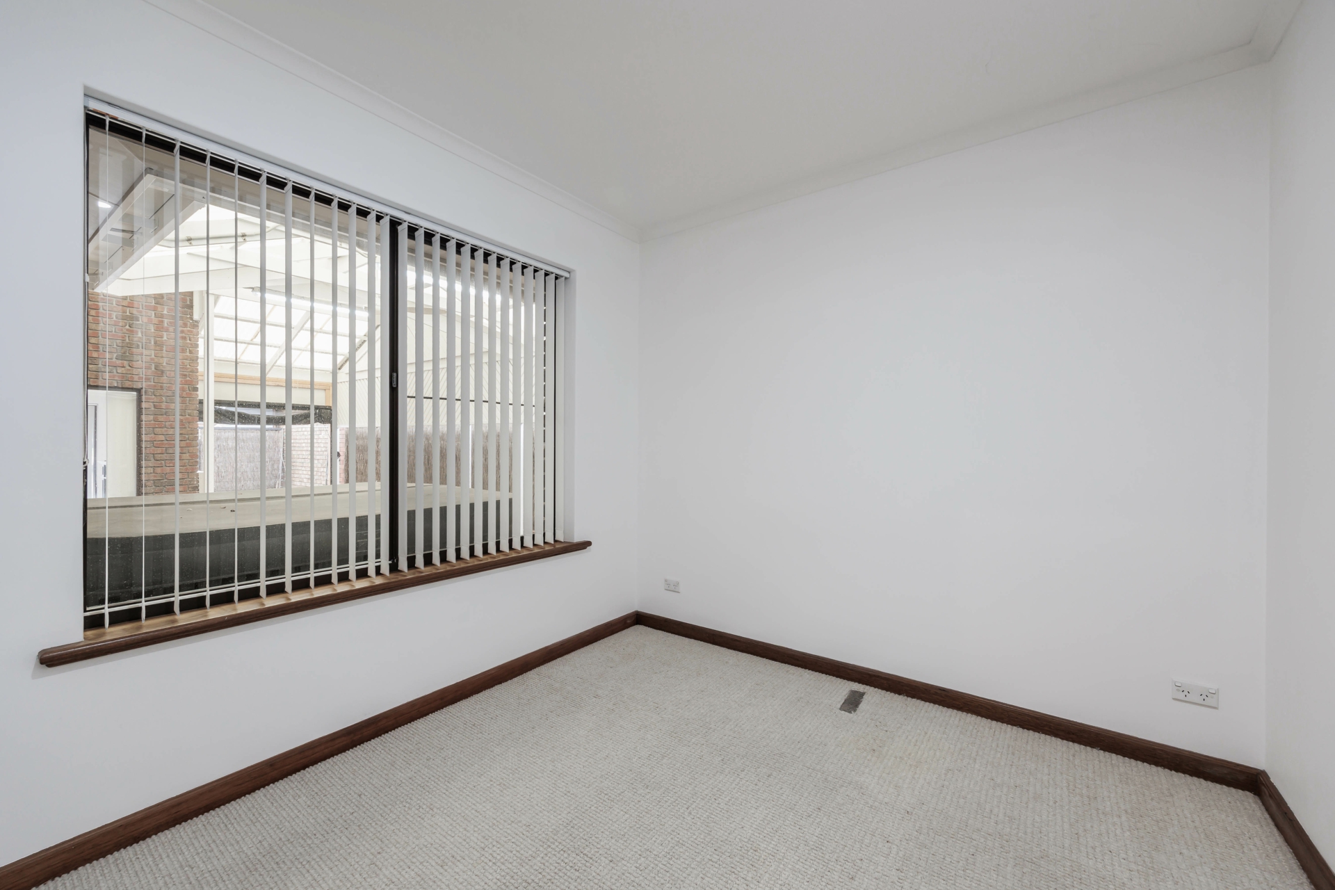 21 Dyer Court, WEST LAKES