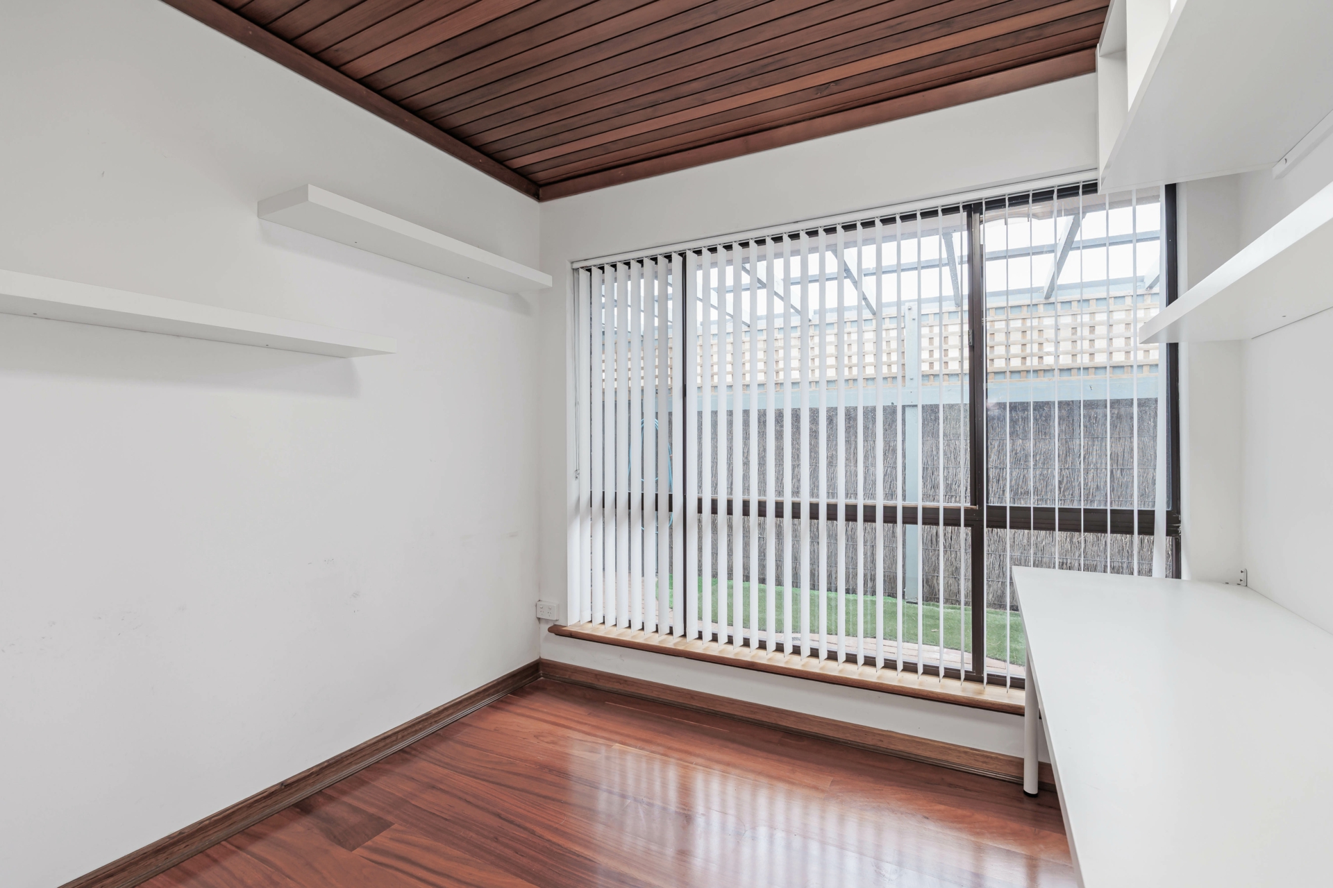 21 Dyer Court, WEST LAKES