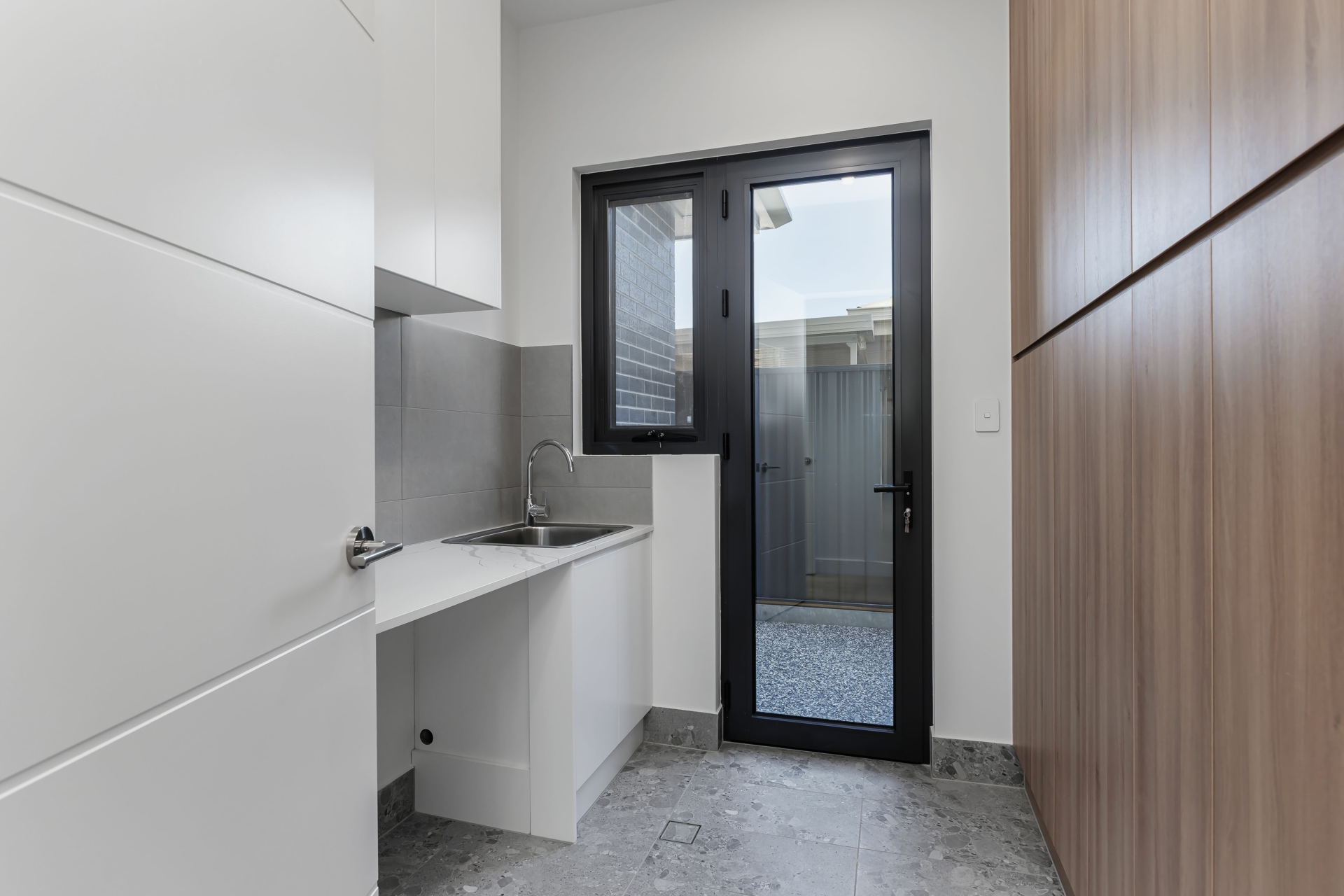 22a Tomkinson Road, SEMAPHORE PARK
