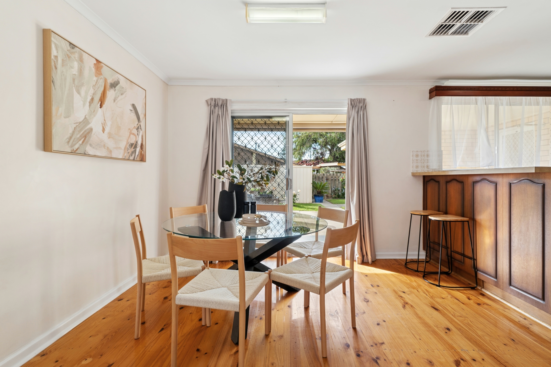 6 Katcomba Court, WEST LAKES