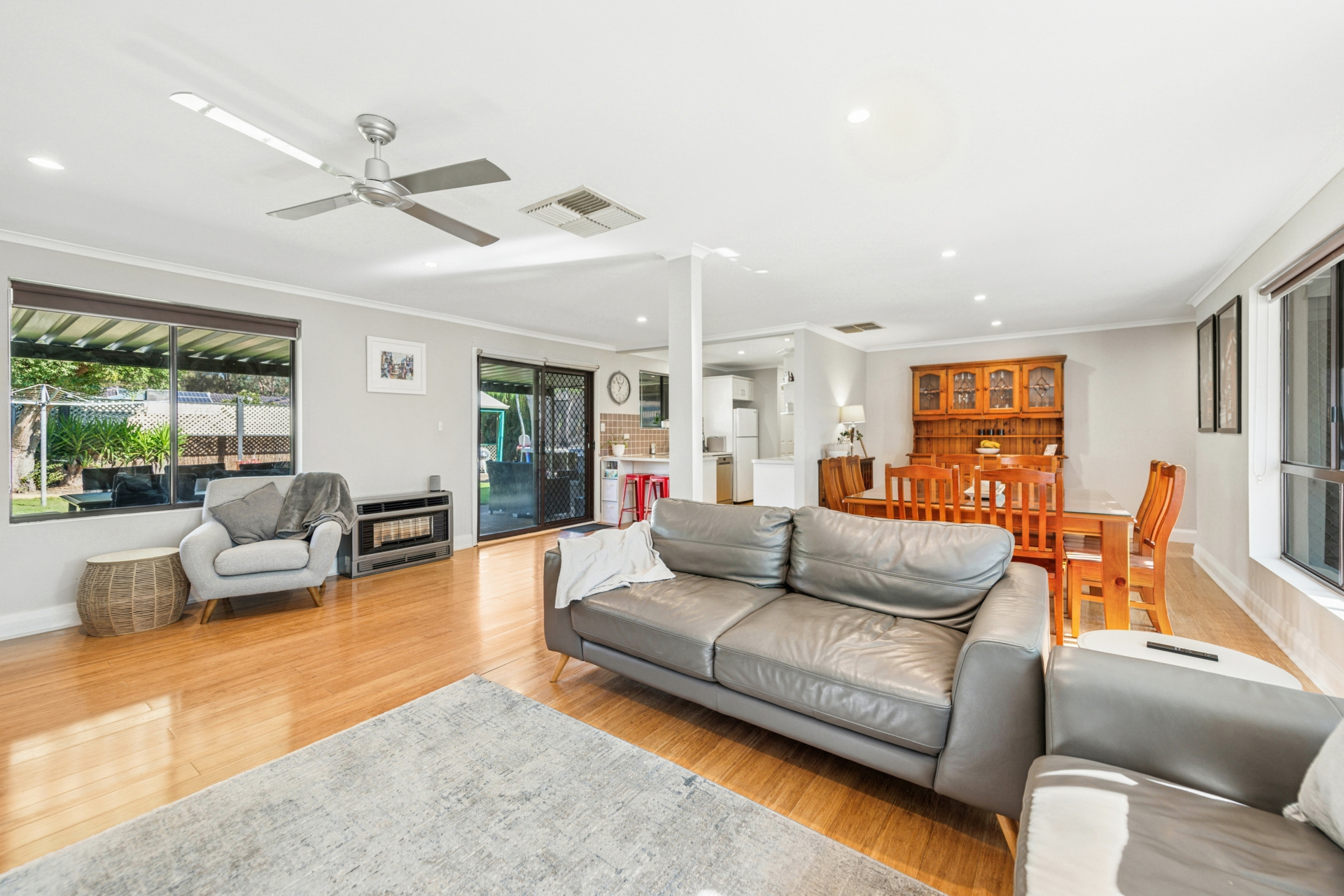 38 Lakeview Avenue, WEST LAKES