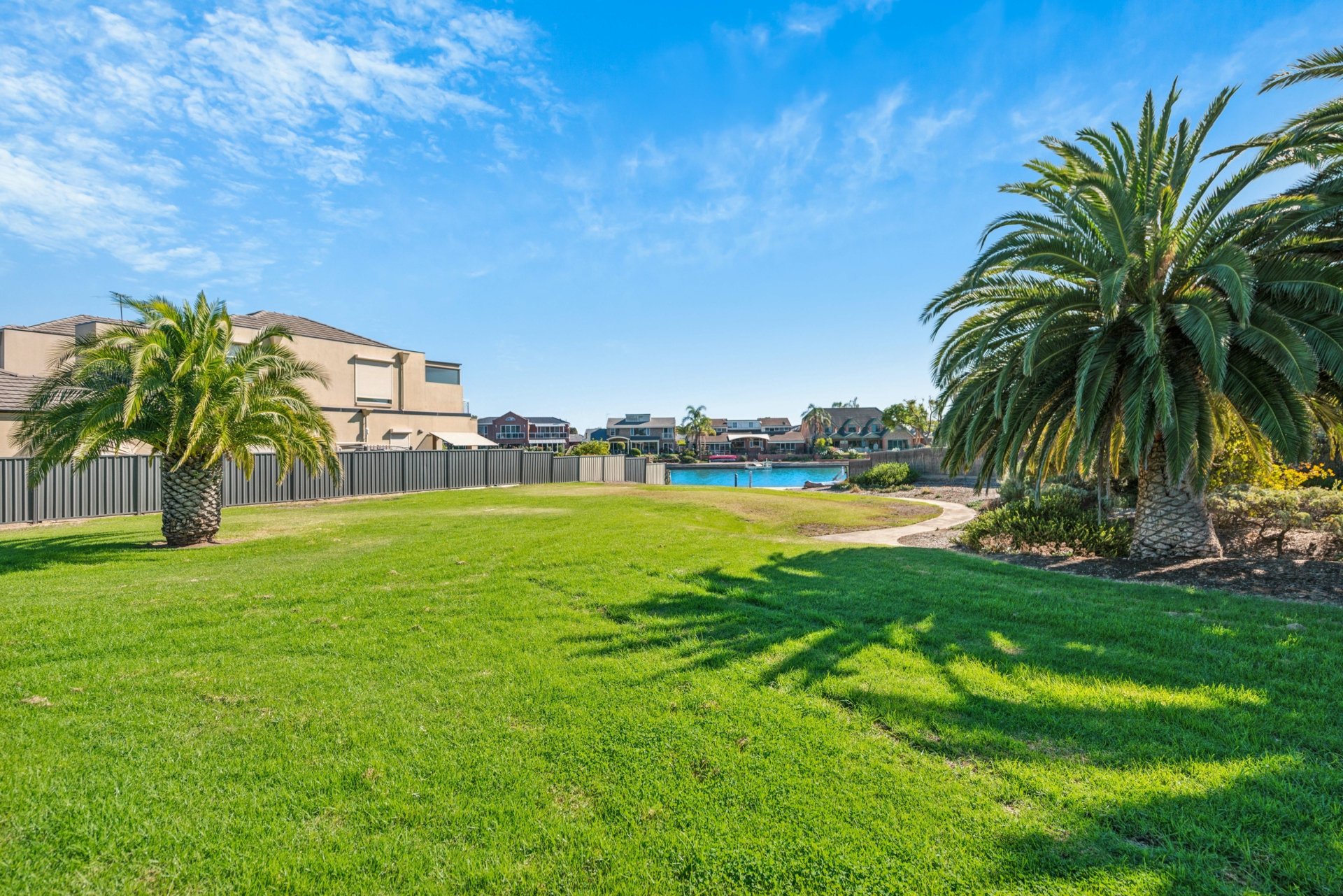 38 Lakeview Avenue, WEST LAKES