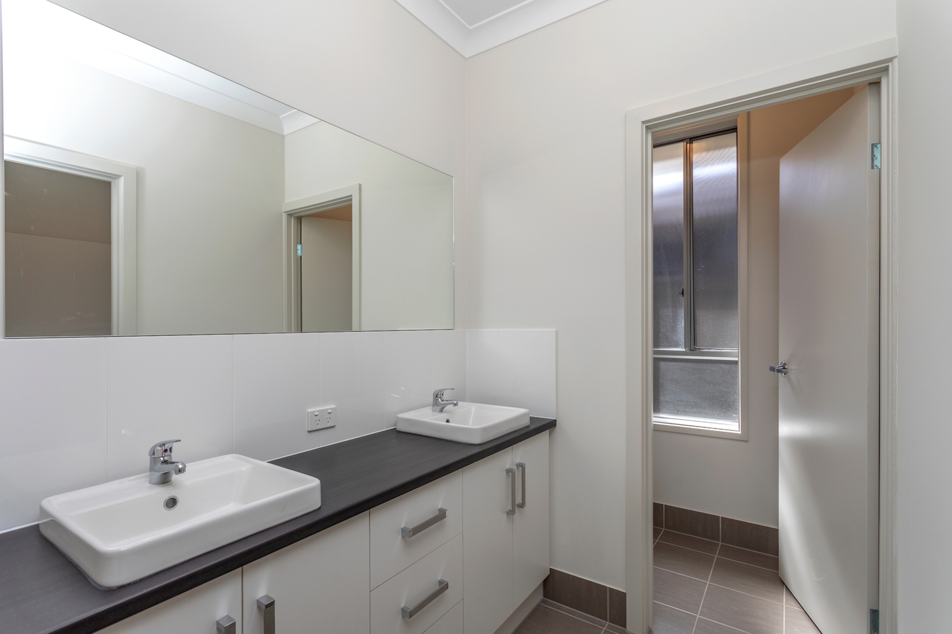 4 Levistone Street, SEATON