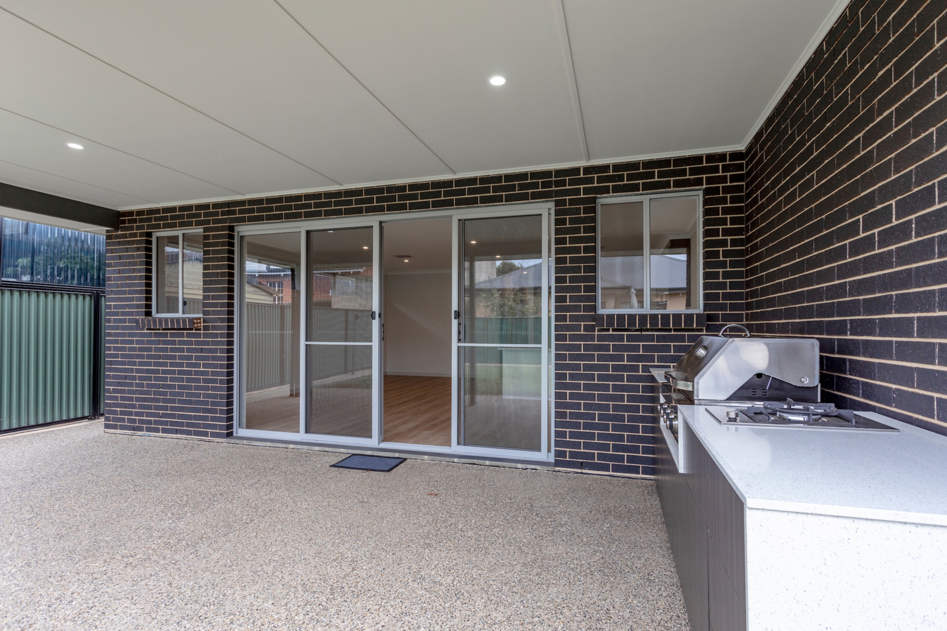 4 Levistone Street, SEATON
