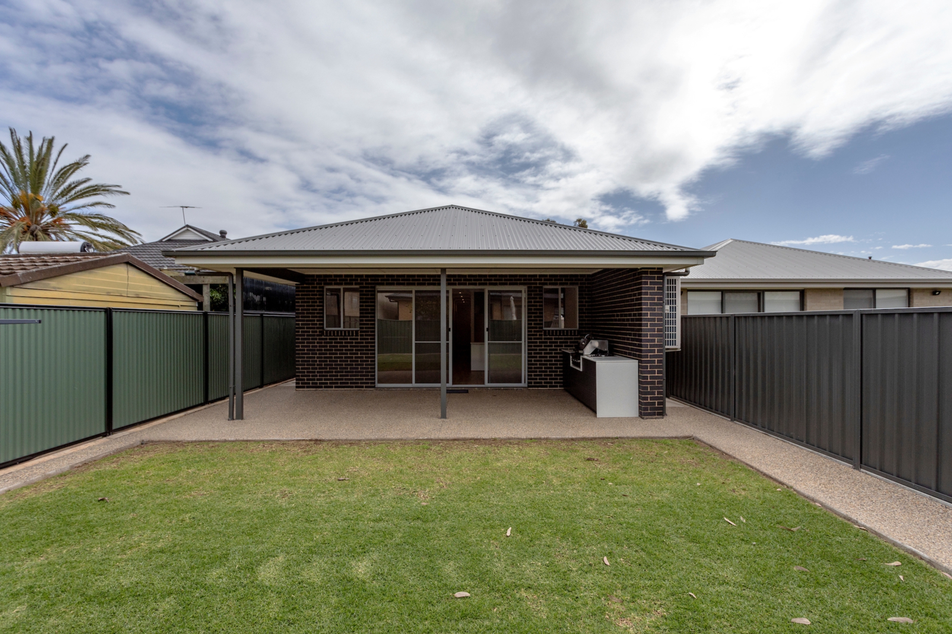 4 Levistone Street, SEATON