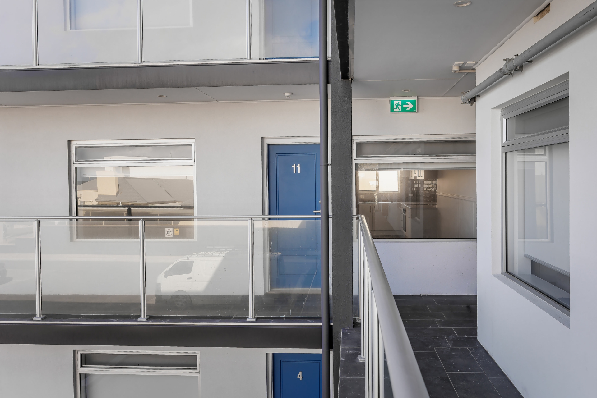 11/33 North Esplanade, GLENELG NORTH