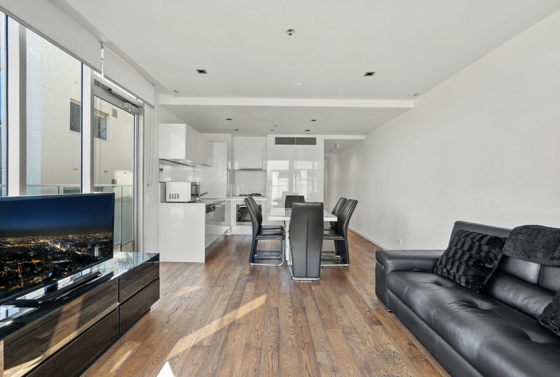 101/356 Seaview Road — photo 4 of 18