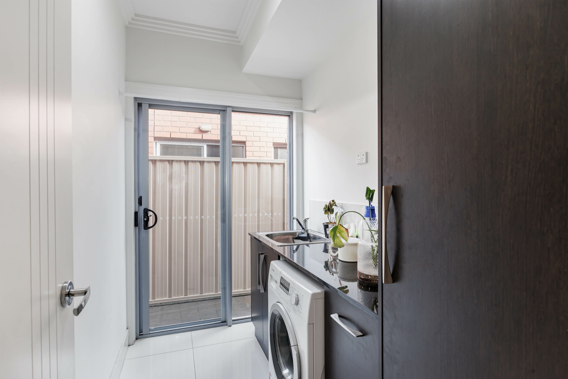 2/4B Ayr Avenue — photo 10 of 15