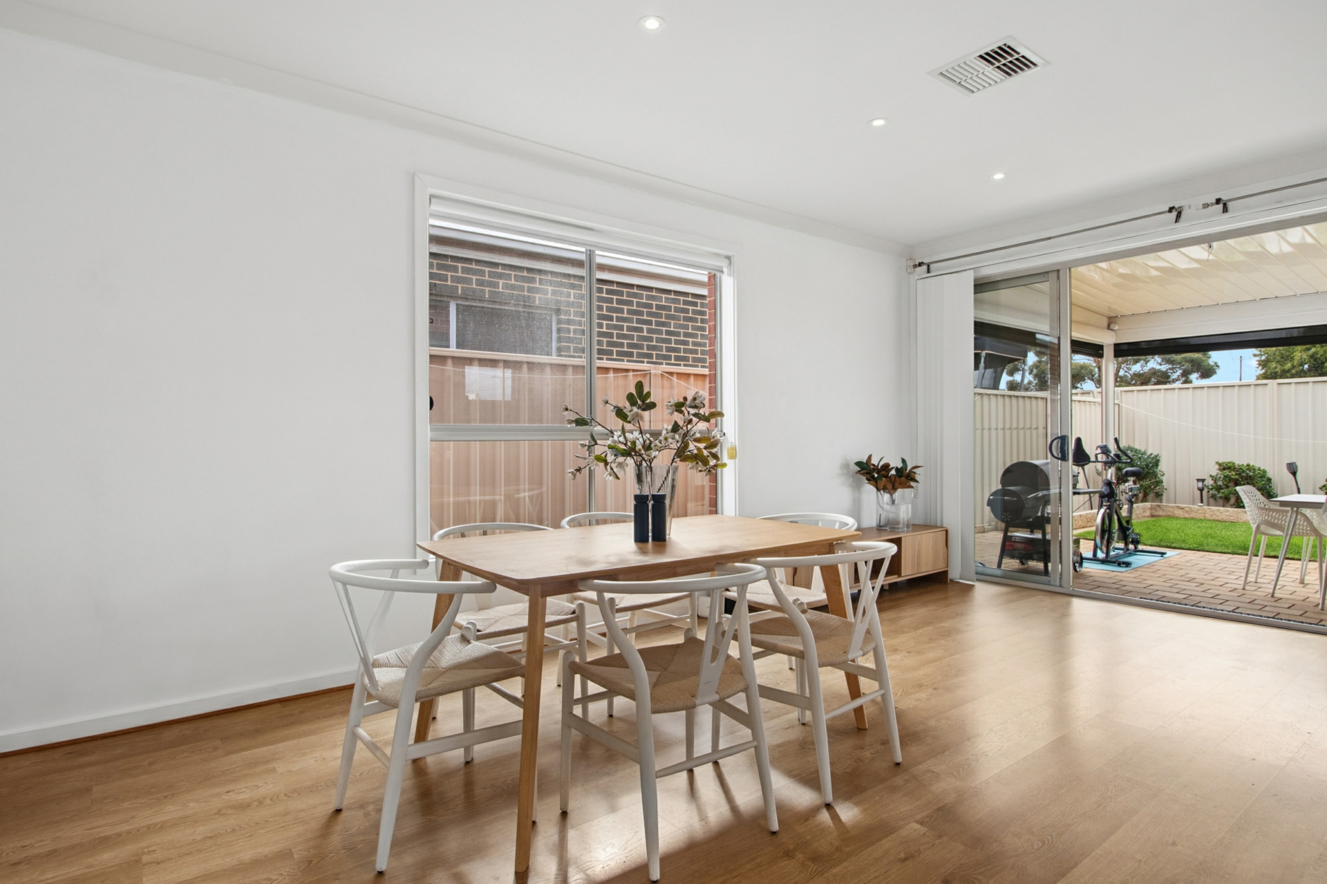 69a Cedar Avenue — photo 6 of 19