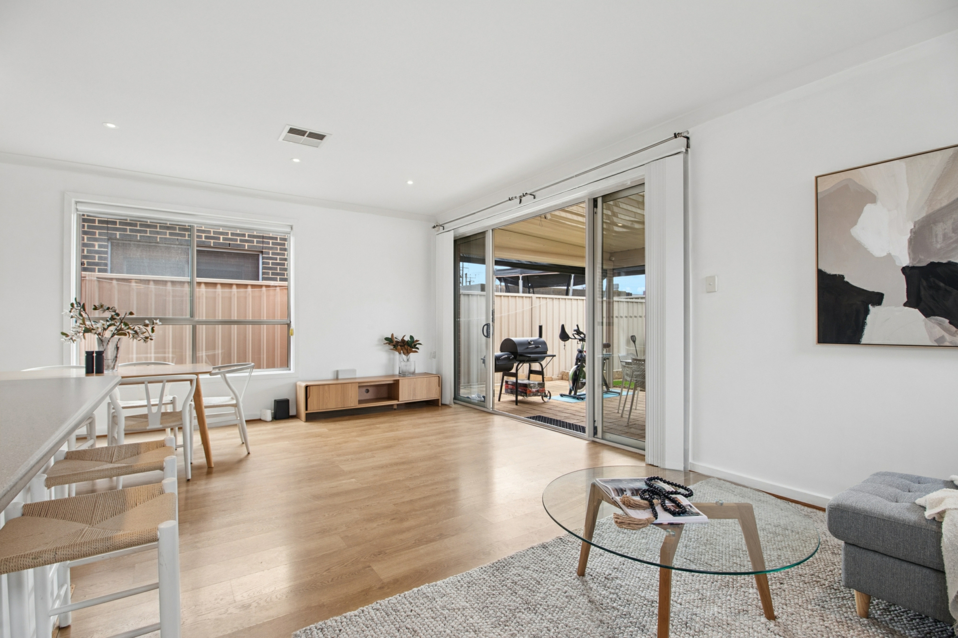 69a Cedar Avenue — photo 7 of 19
