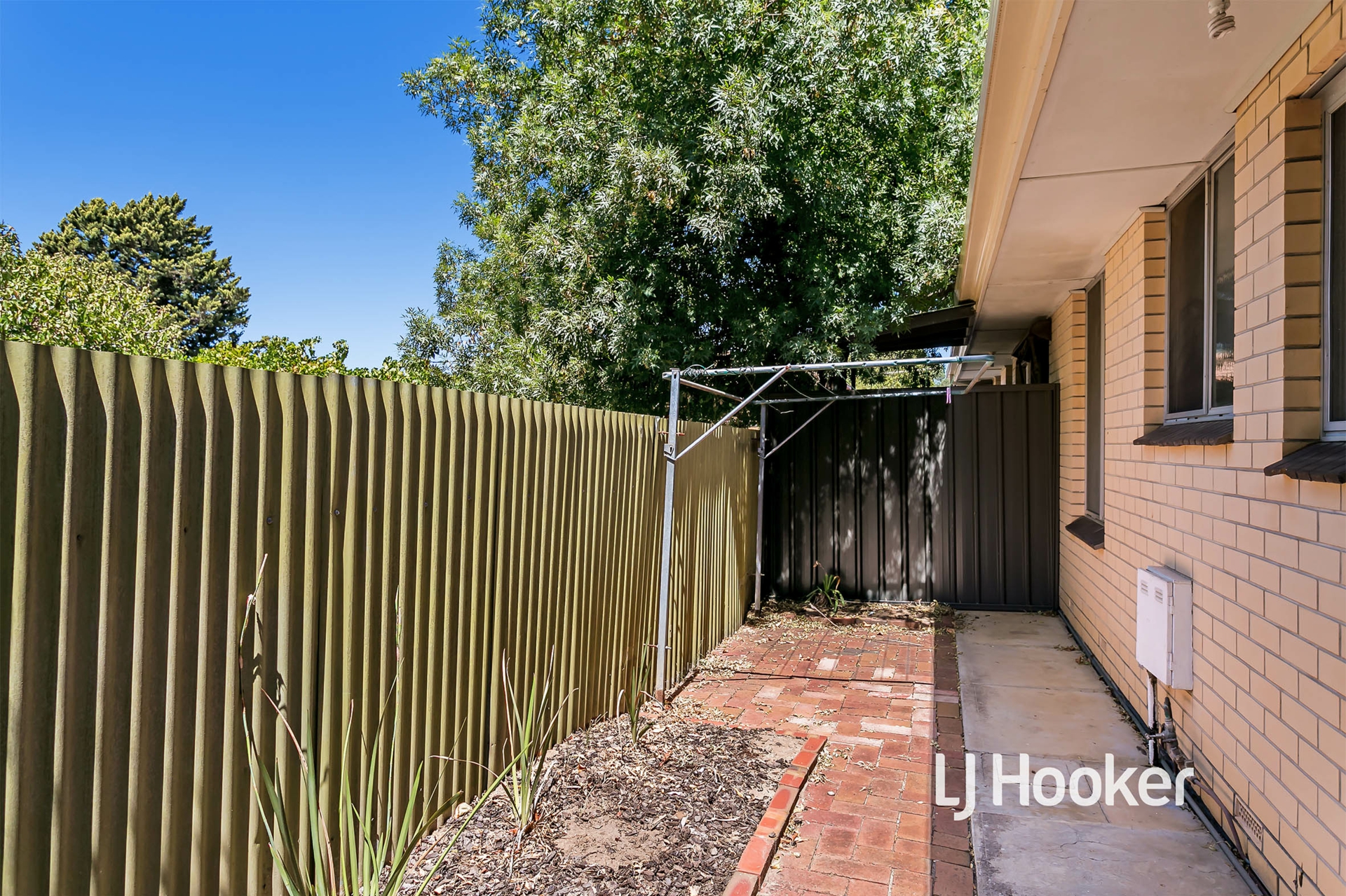 3/12 Heather Avenue — photo 11 of 12