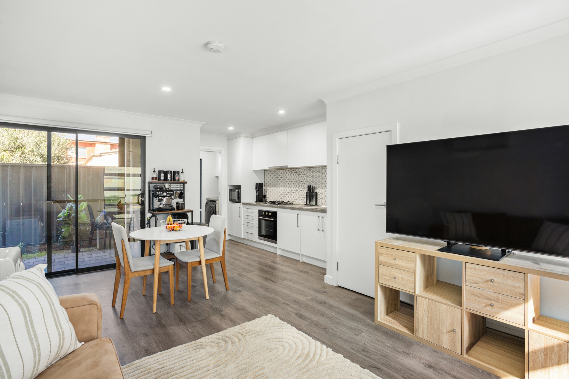 5/33 Tapleys Hill Road — photo 5 of 16
