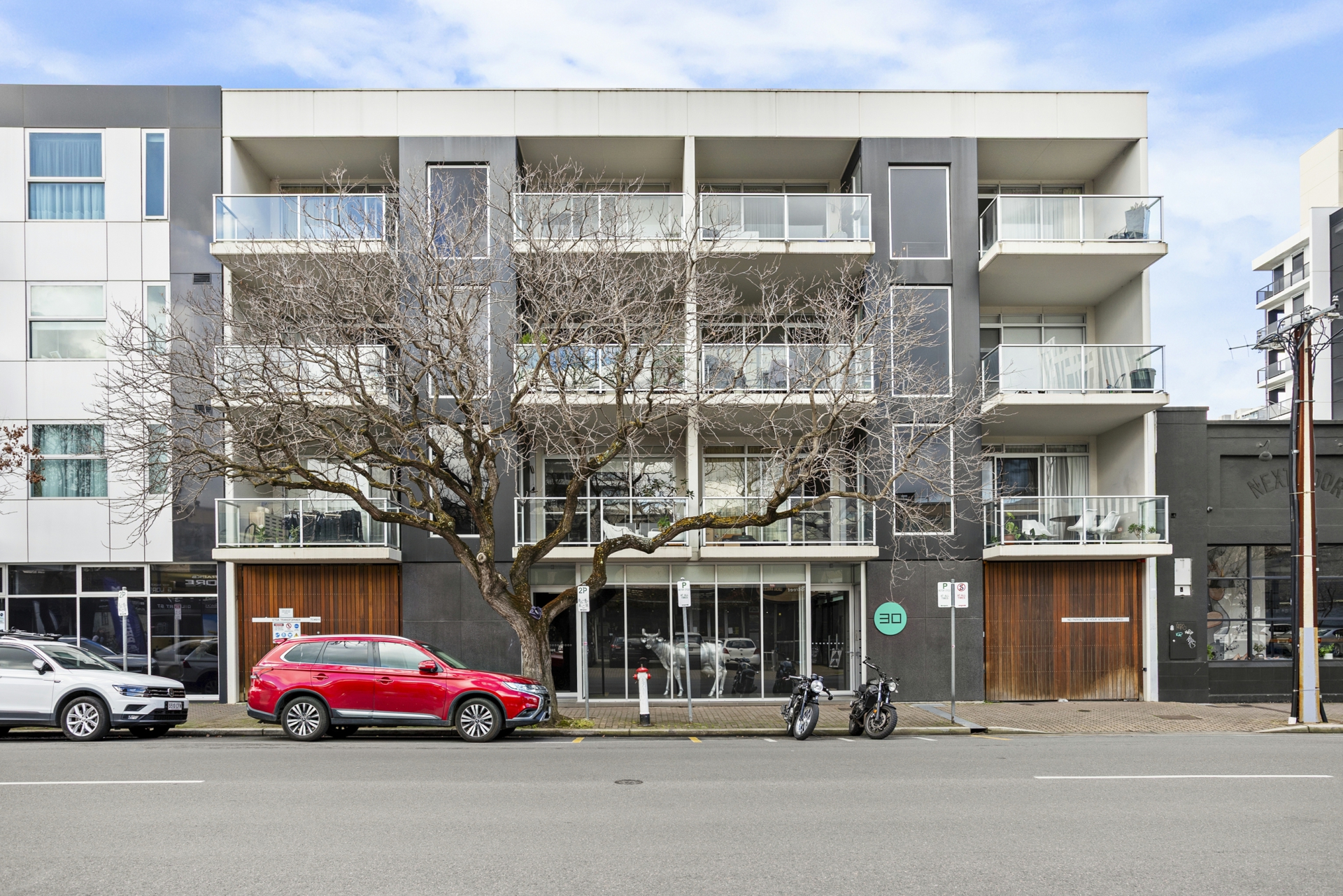 9/30 Gilbert Street — photo 15 of 16