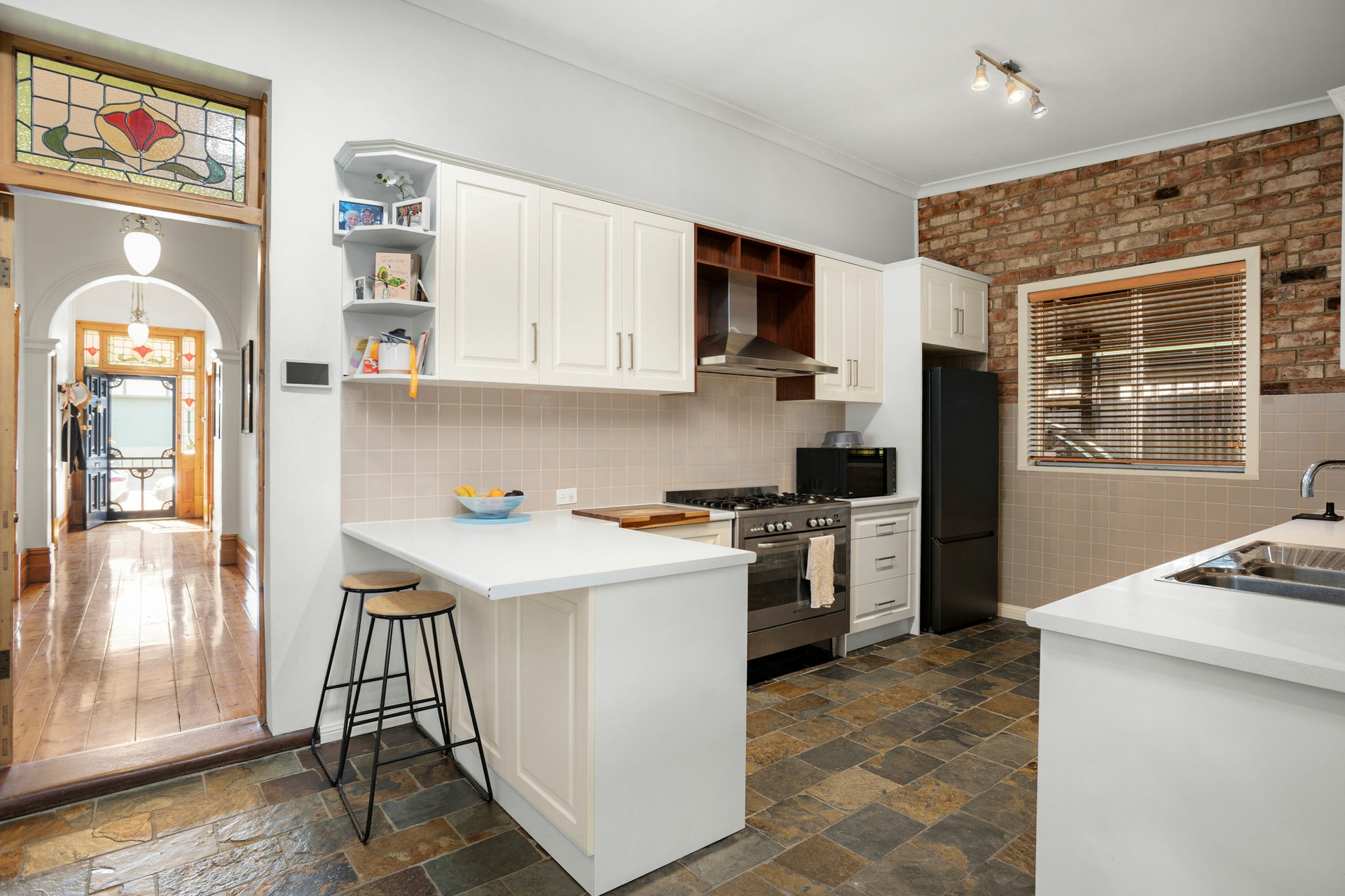 44 Webb Street — photo 6 of 21