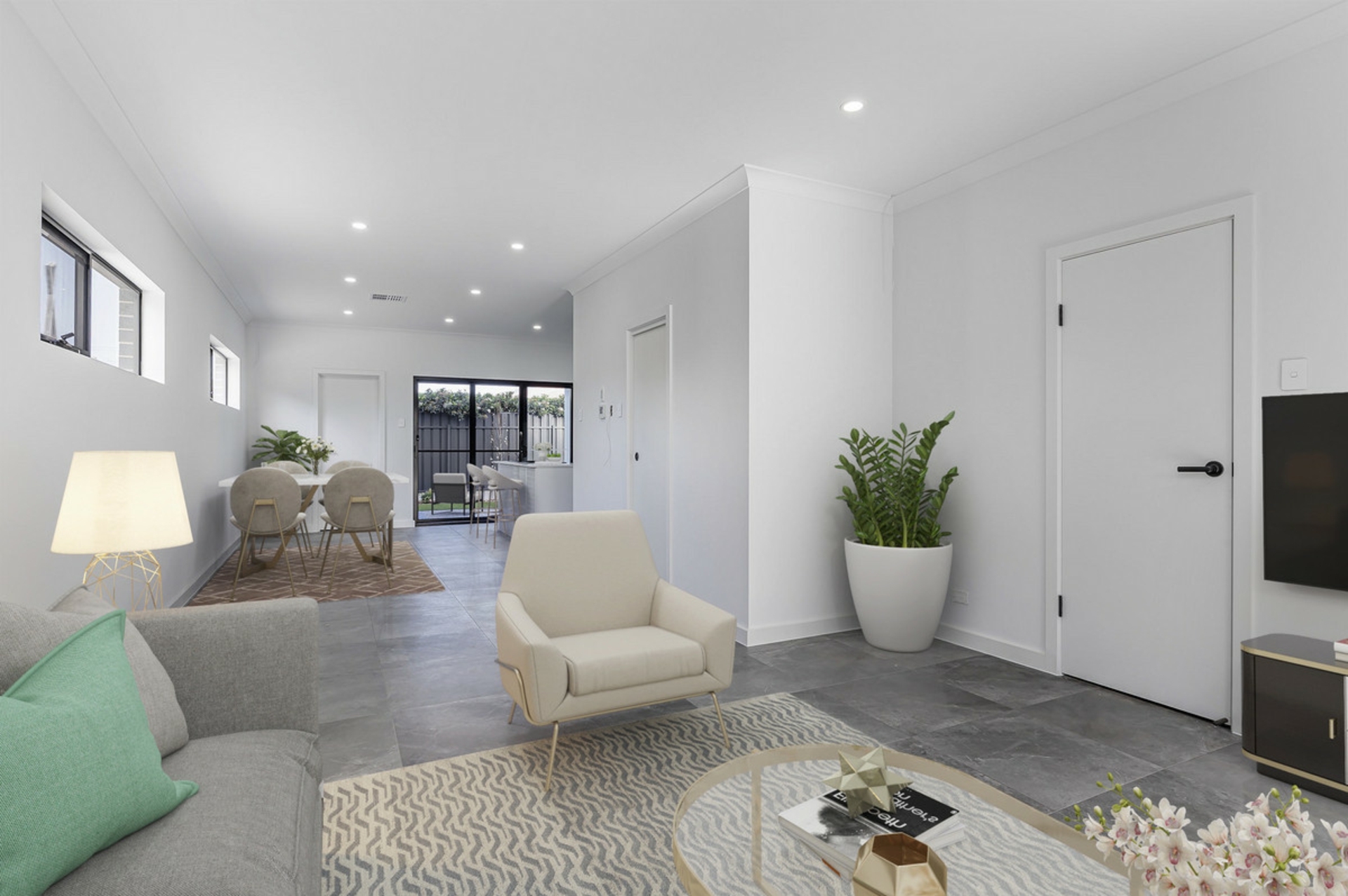 1/2 Bower Street — photo 2 of 10