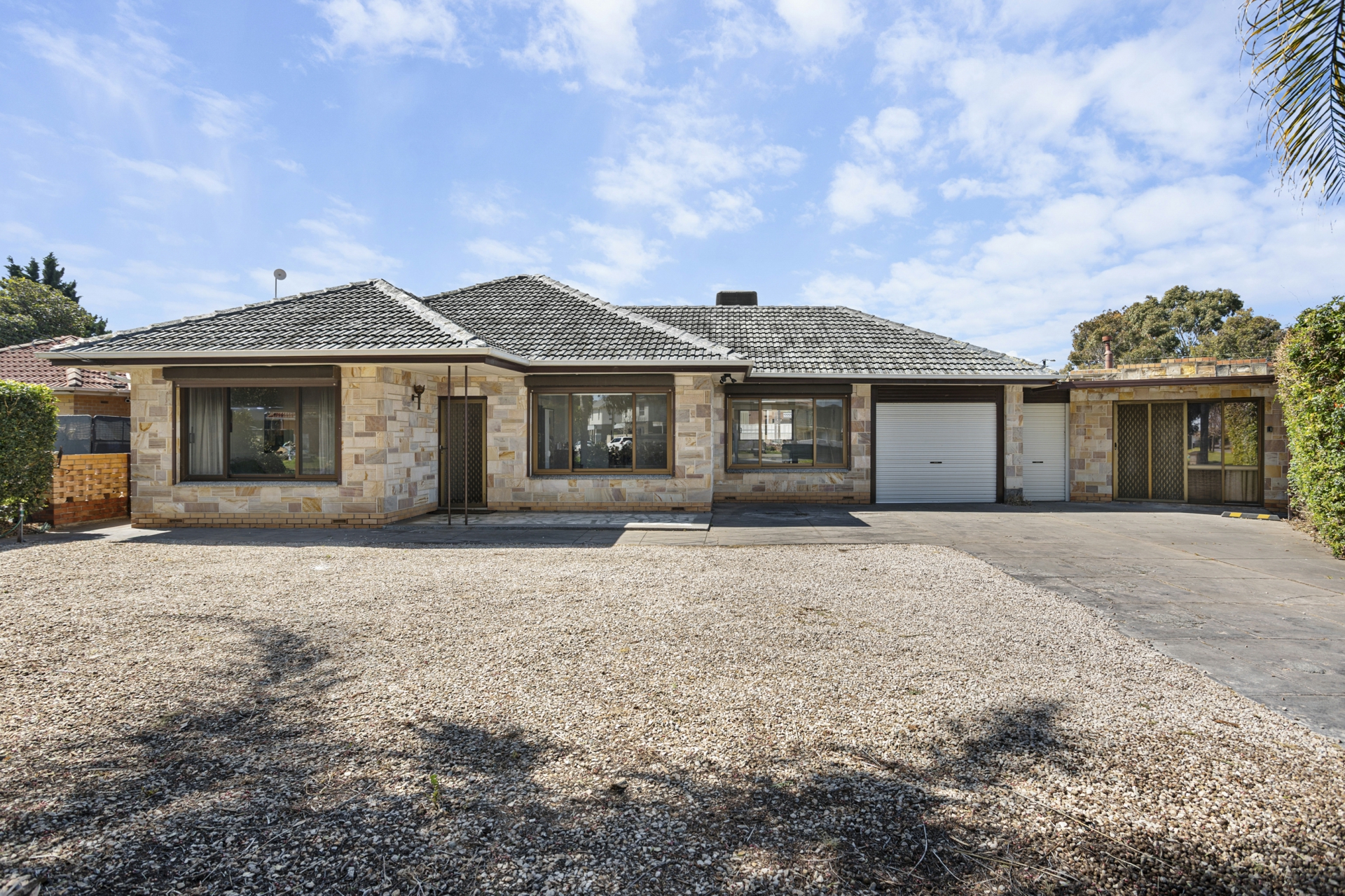 6 McMahon Place — photo 2 of 18