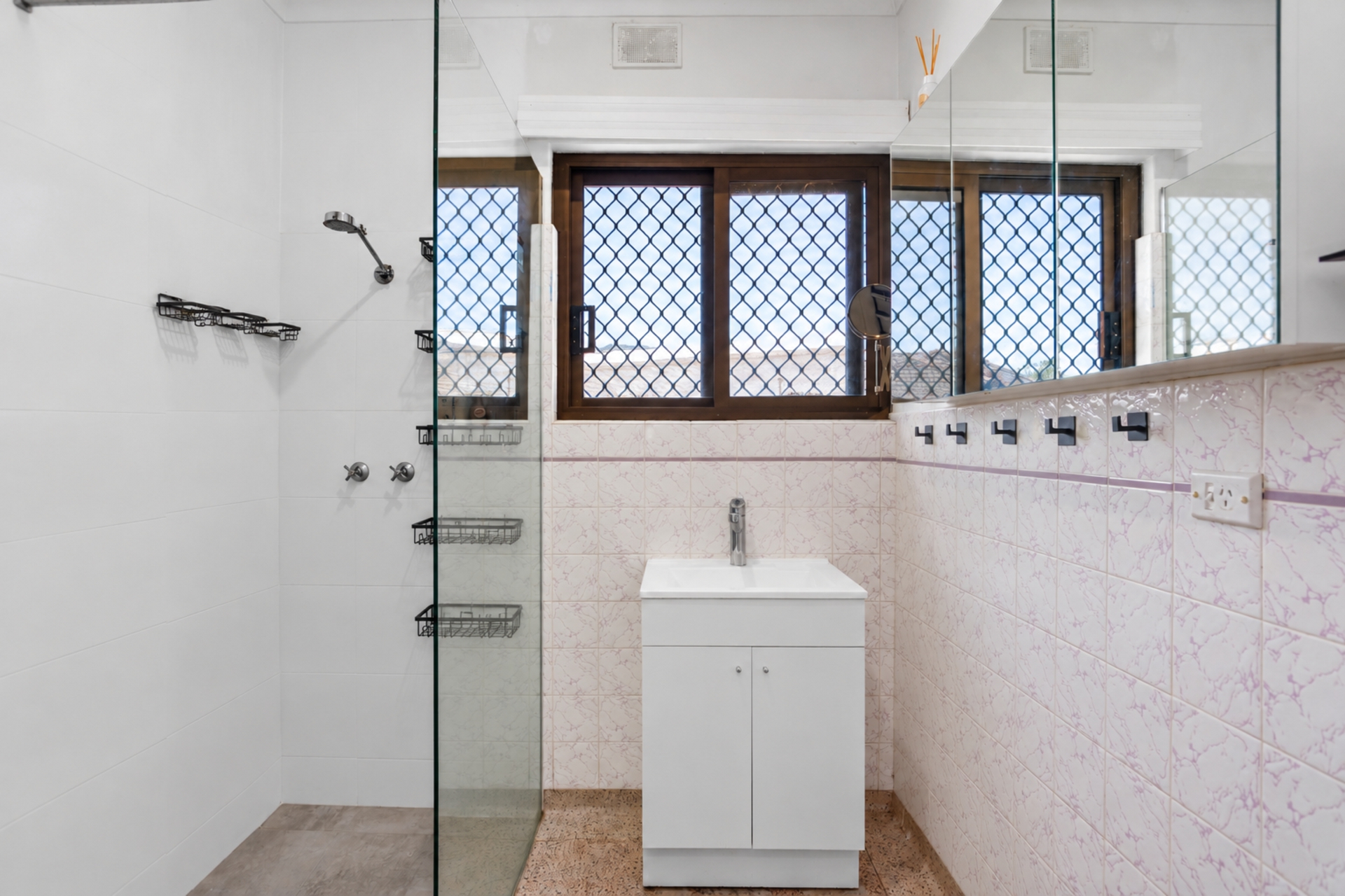 6 McMahon Place — photo 12 of 18