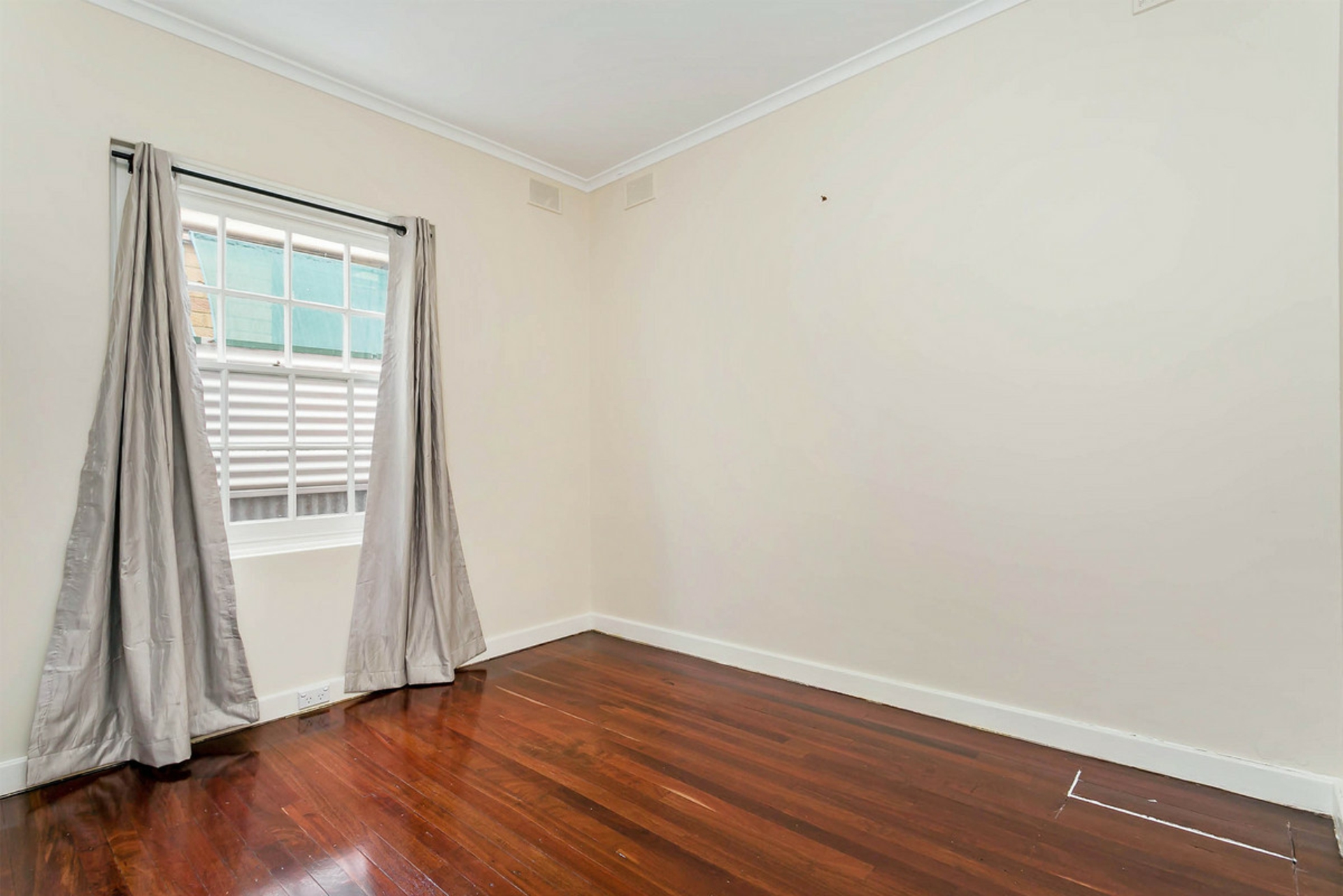 16 Canino Drive — photo 7 of 12