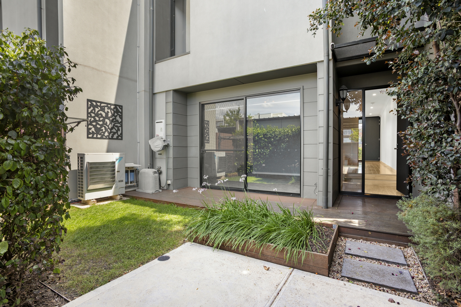 7 Banksia Street — photo 17 of 24
