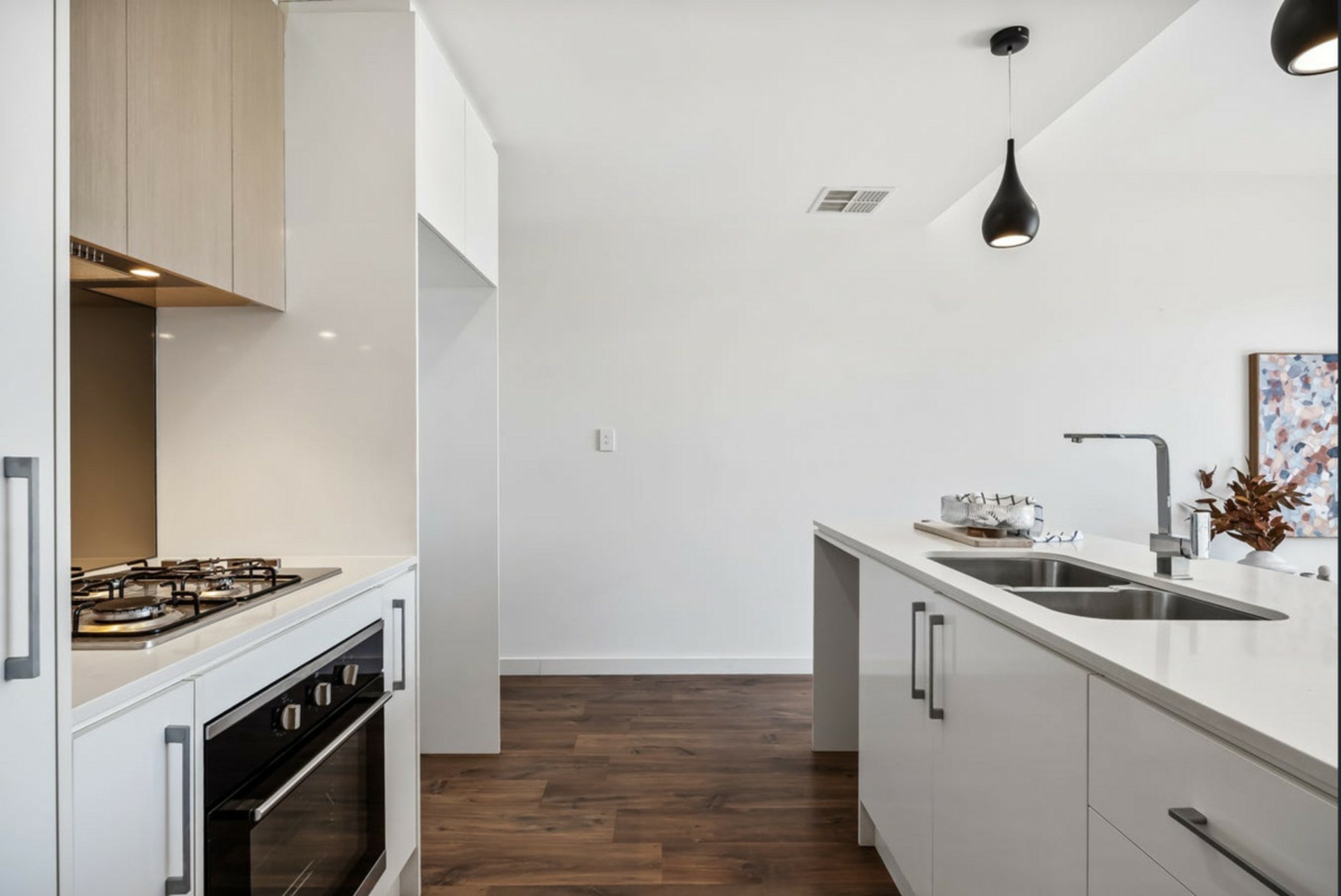 3/1a Shirley Avenue — photo 6 of 22