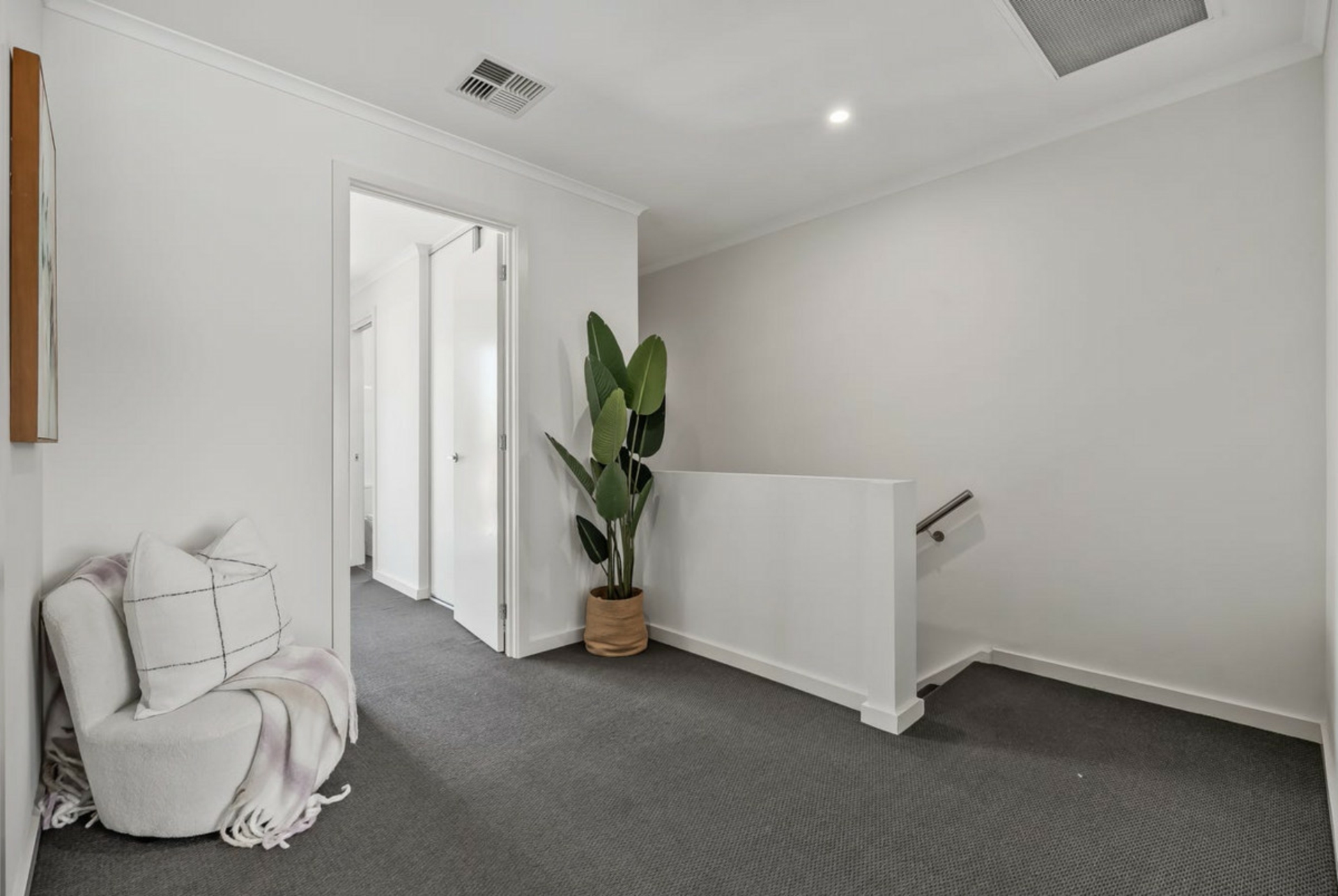 3/1a Shirley Avenue — photo 17 of 22