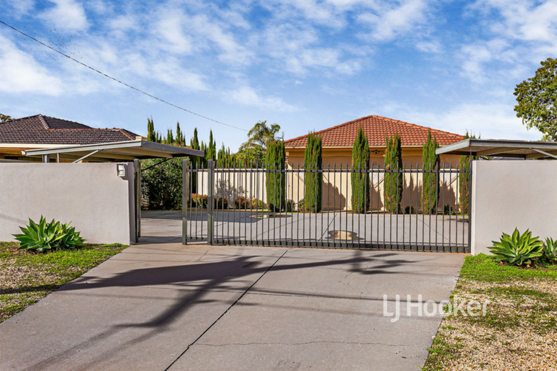 2/2 Pearce Street — photo from LJ Hooker West Lakes | Henley Beach