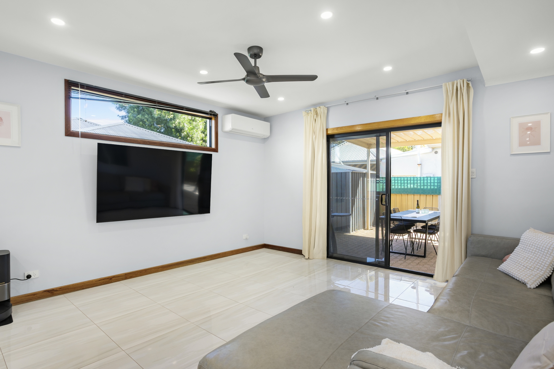 9 Torrens Crescent — photo 7 of 24