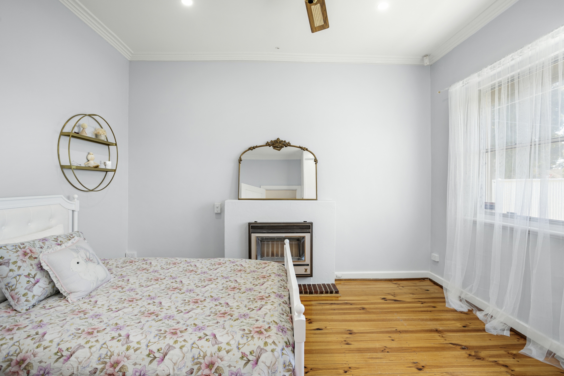 9 Torrens Crescent — photo 12 of 24
