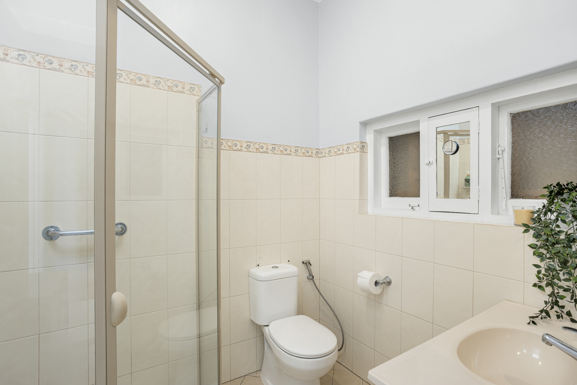 9 Torrens Crescent — photo 16 of 24