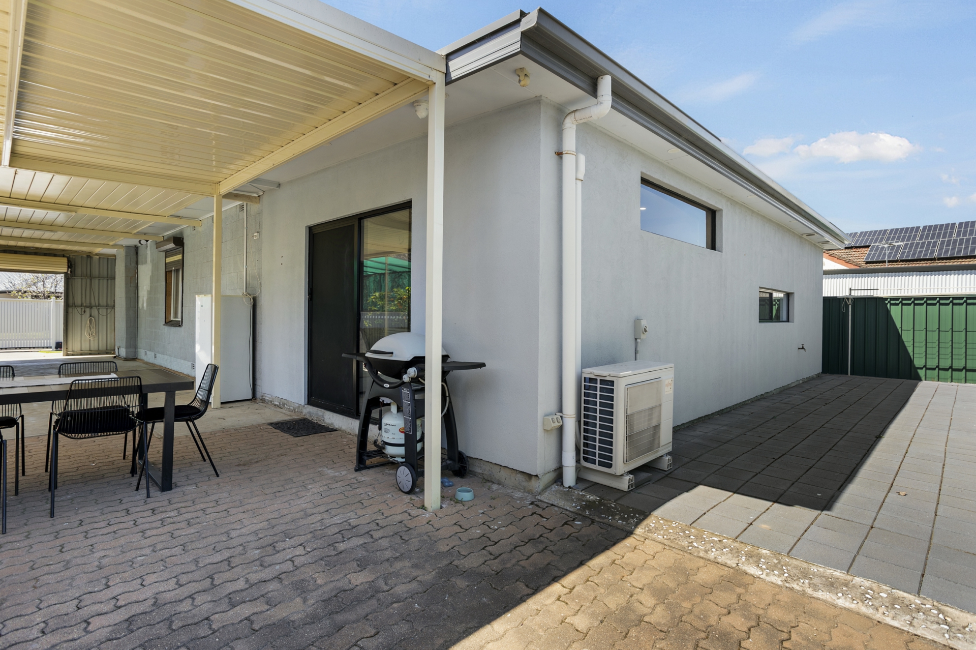 9 Torrens Crescent — photo 18 of 24