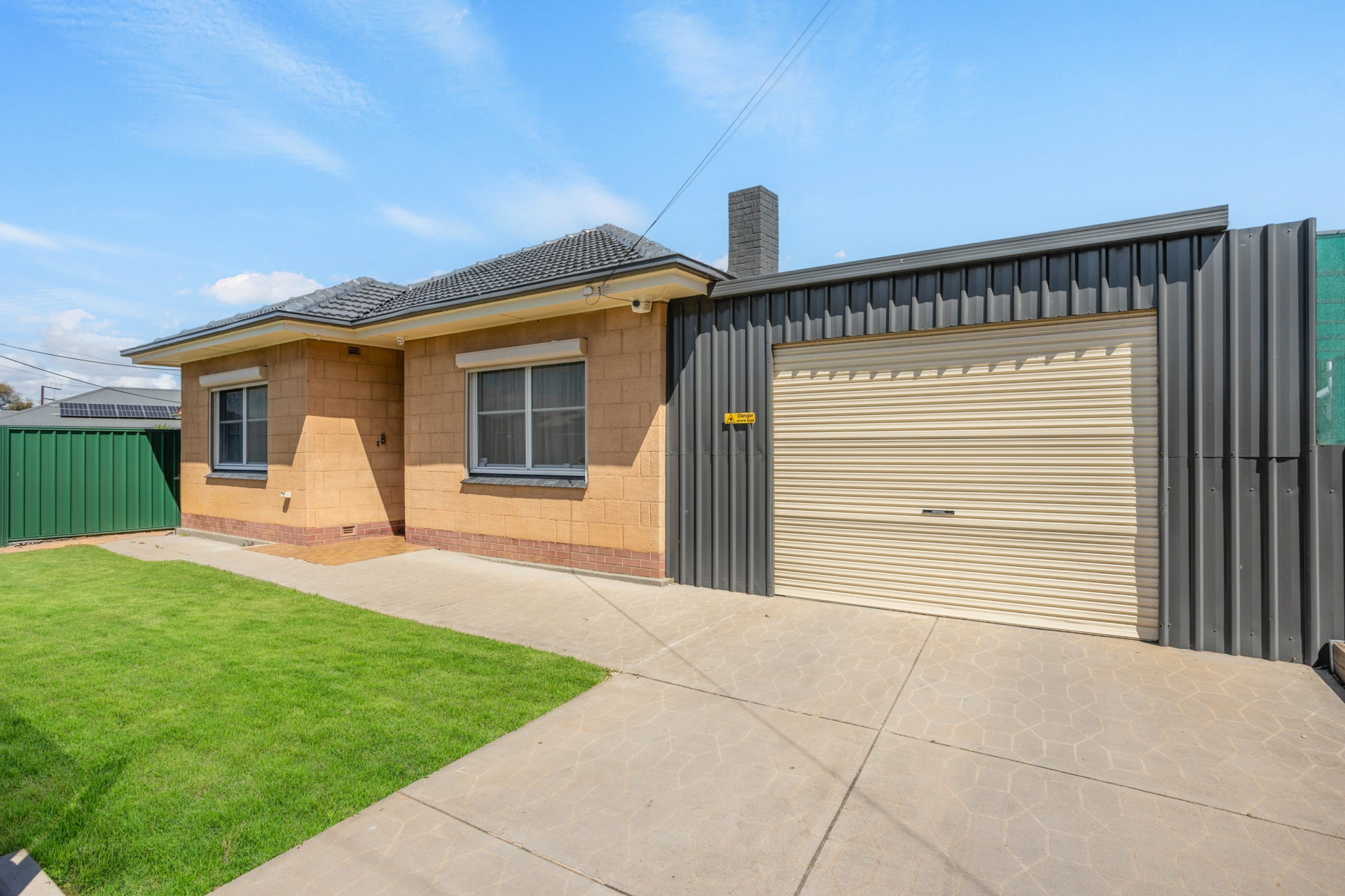9 Torrens Crescent — photo 21 of 24