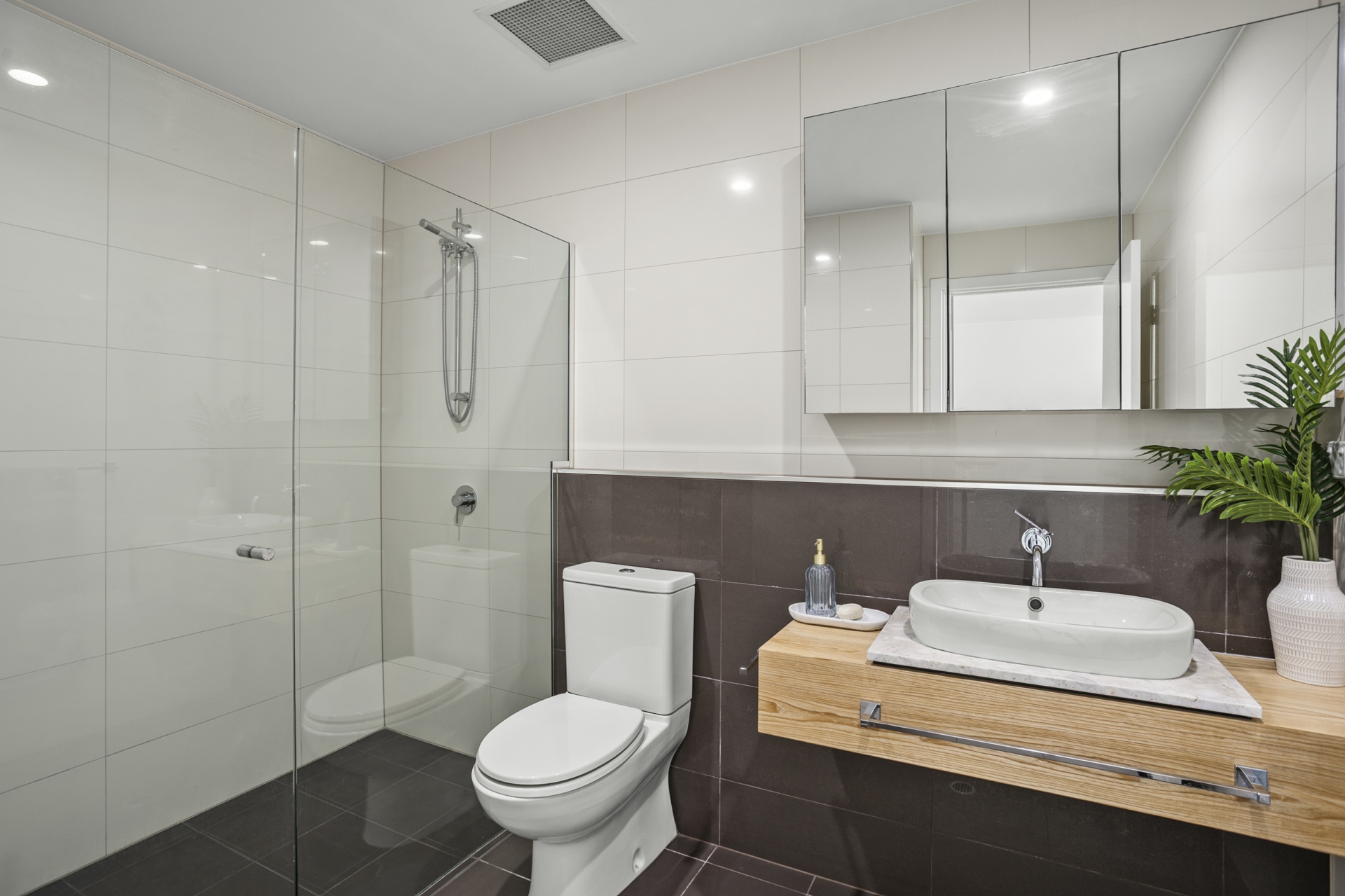 16 Tarni Court — photo 23 of 29