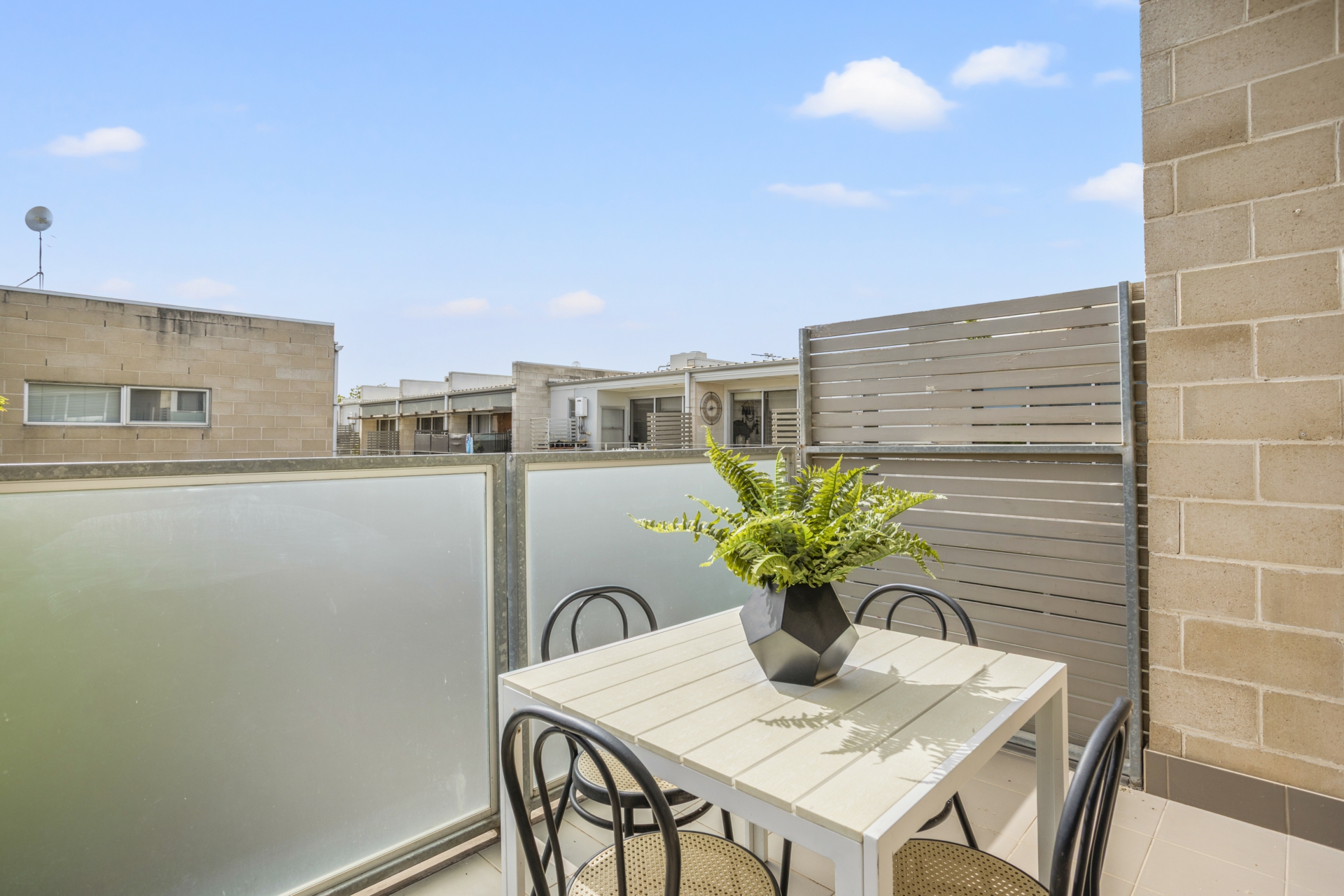 16 Godfrey Street — photo 8 of 22