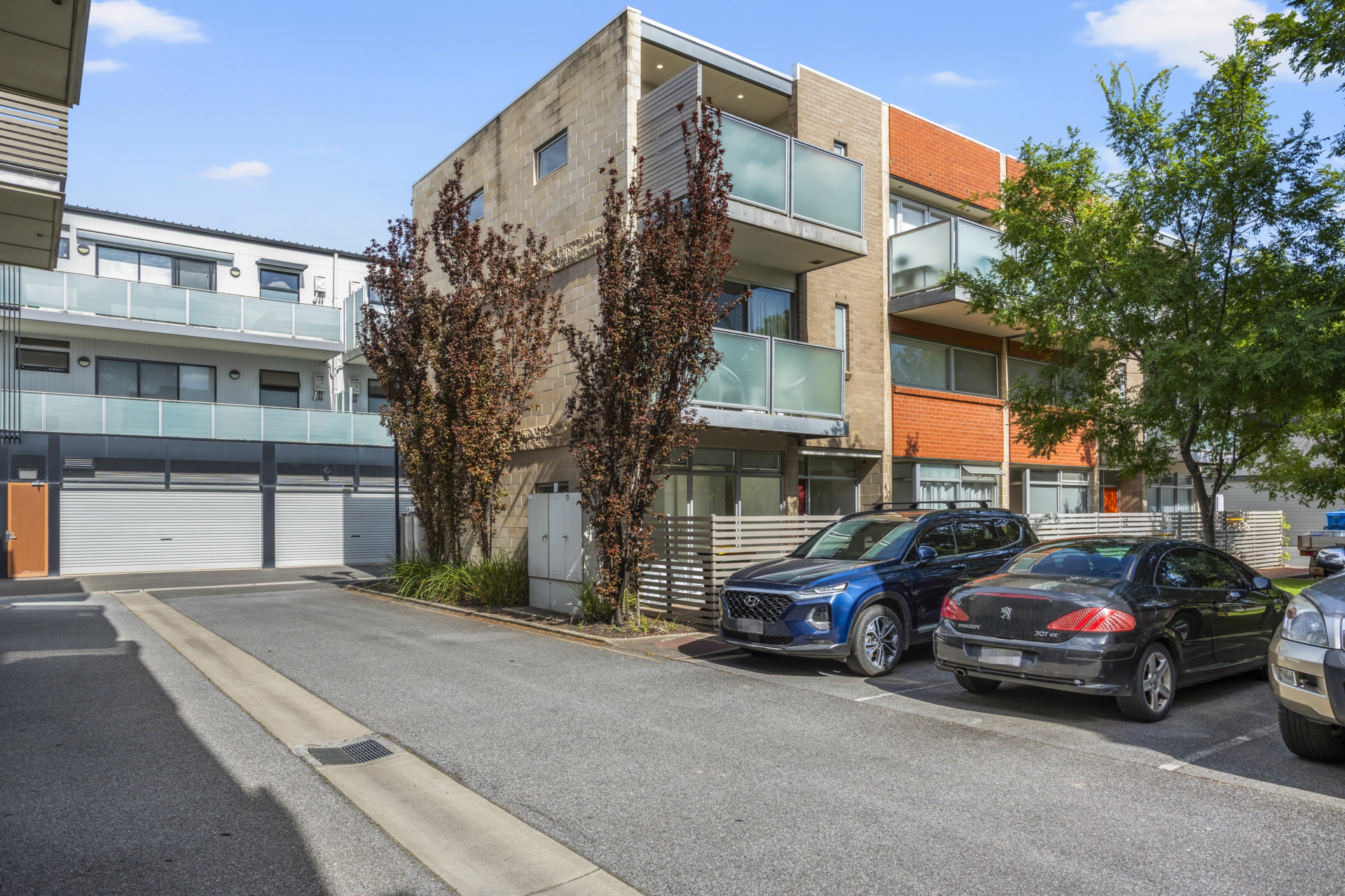 16 Godfrey Street — photo 17 of 22