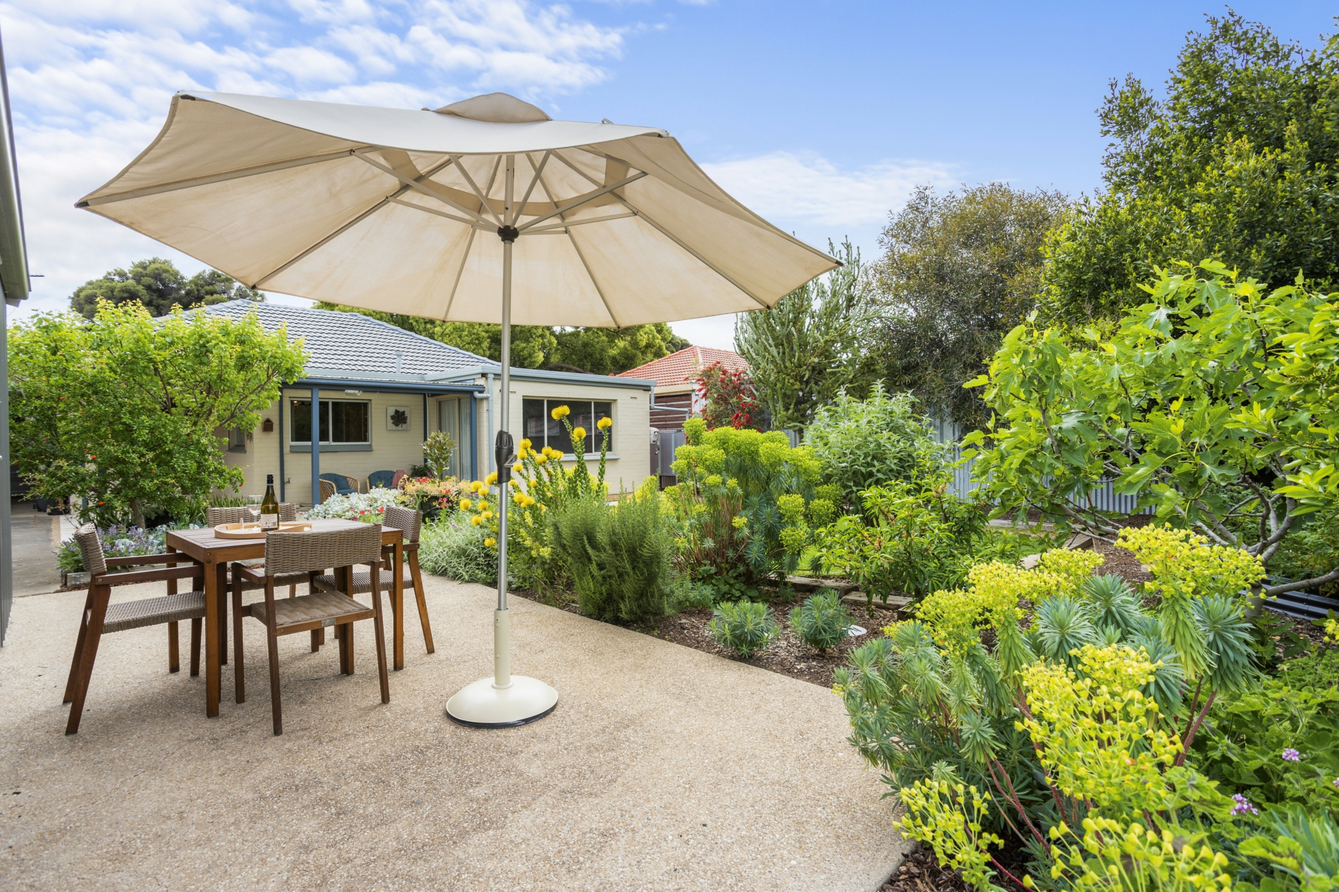 12 Hector Street — photo 14 of 27
