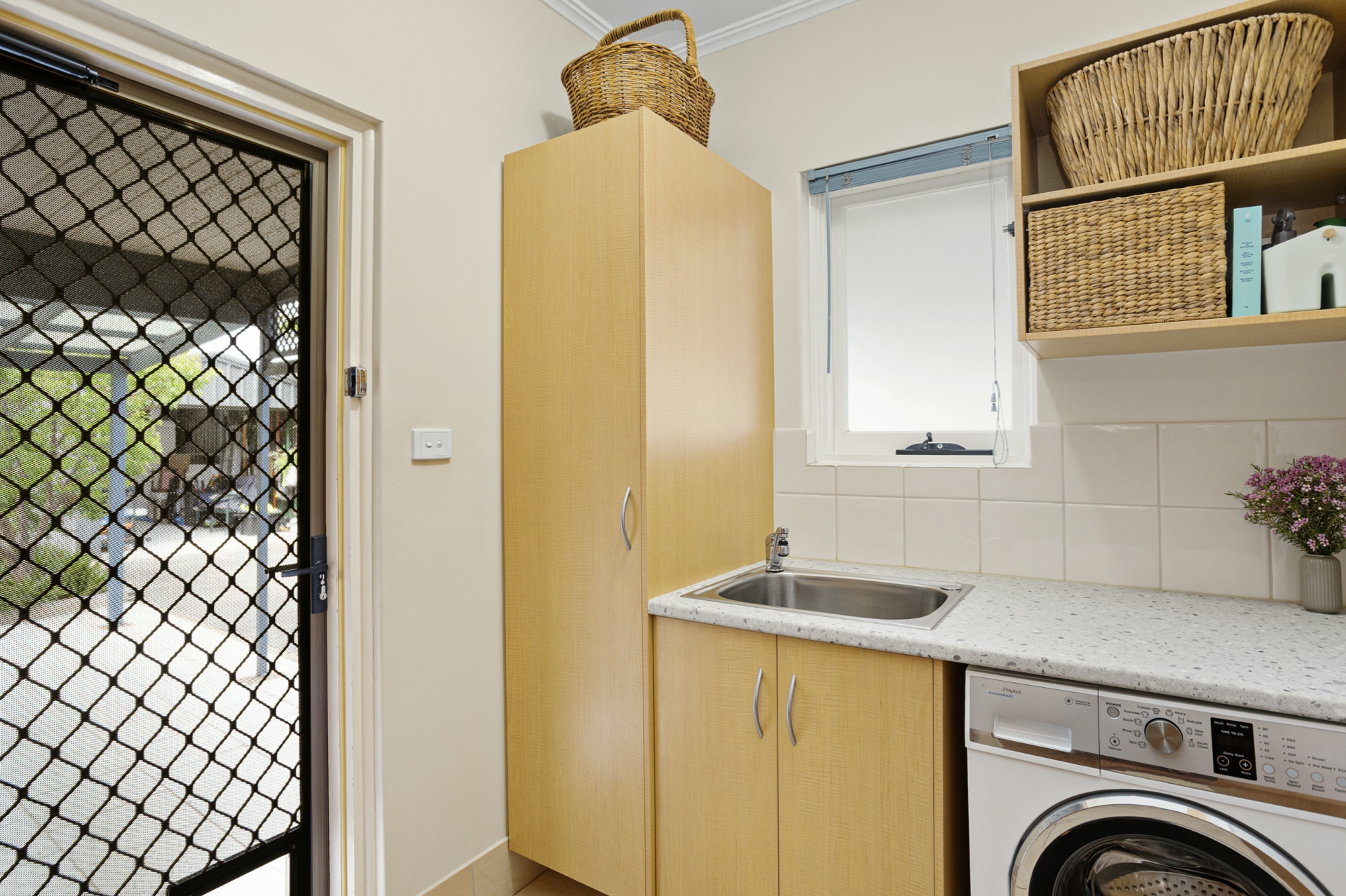 12 Hector Street — photo 19 of 27
