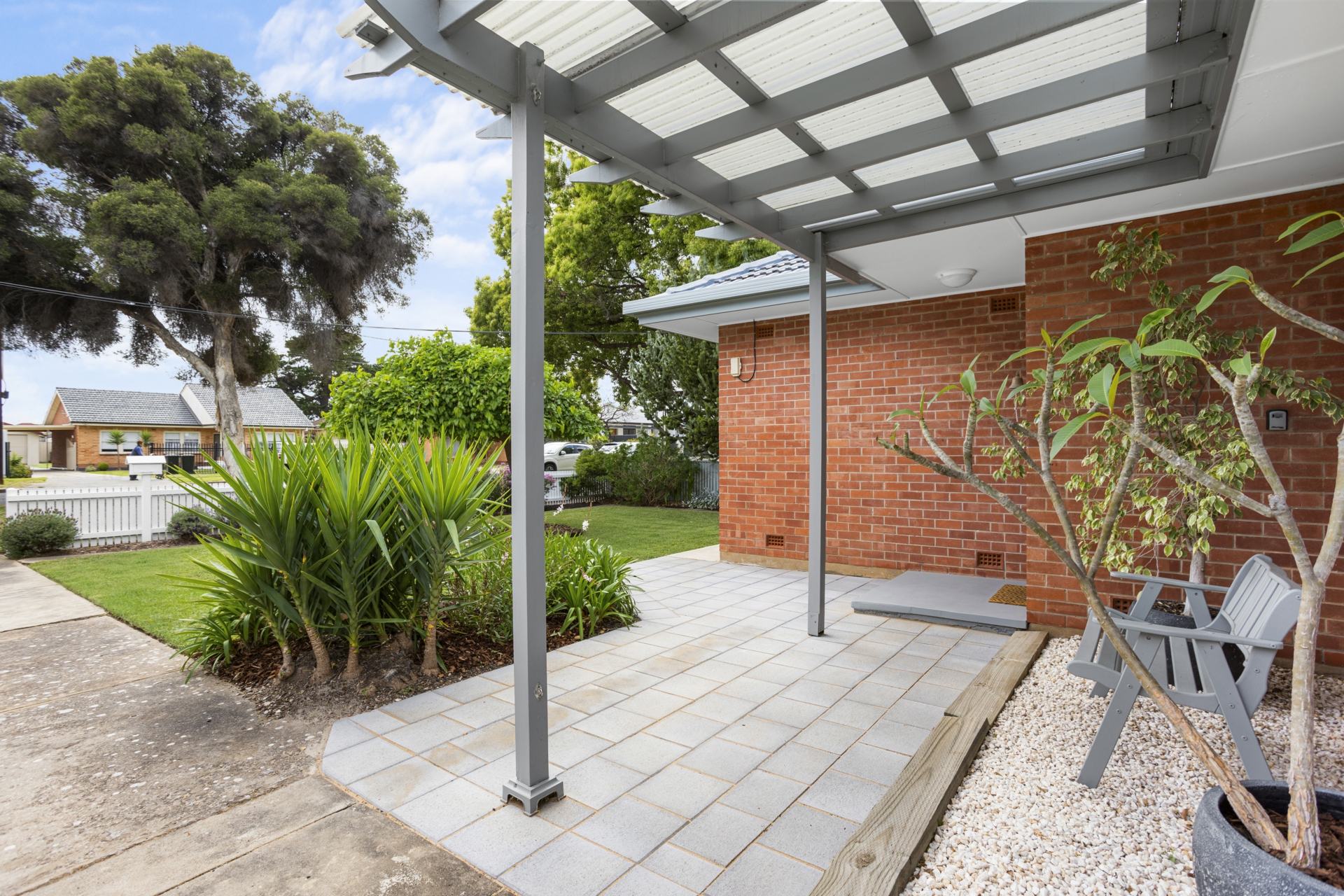 12 Hector Street — photo 24 of 27