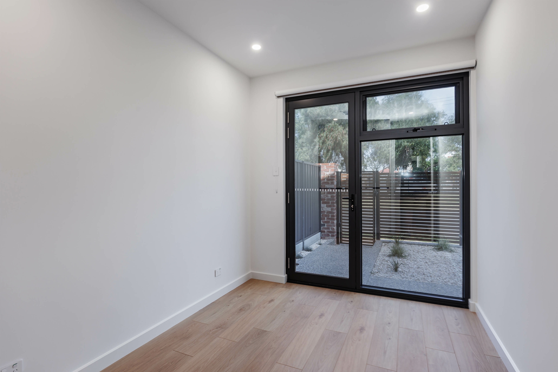 3/775 Port Road — photo 7 of 14
