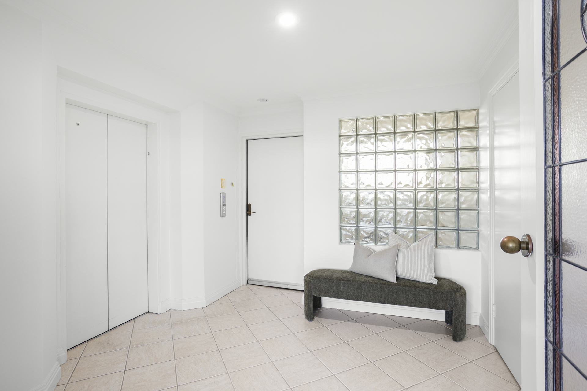 15/24 Martin Court — photo 16 of 24
