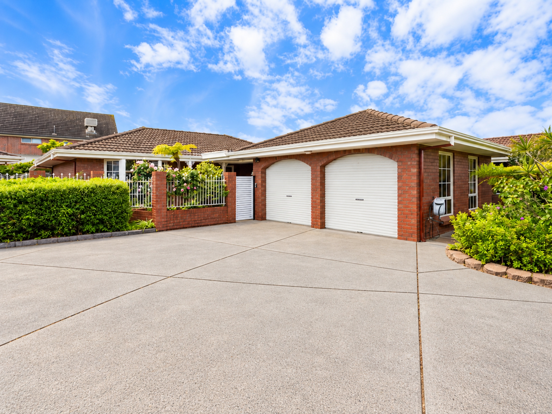 2/2 Waikiki Court — photo from LJ Hooker West Lakes | Henley Beach