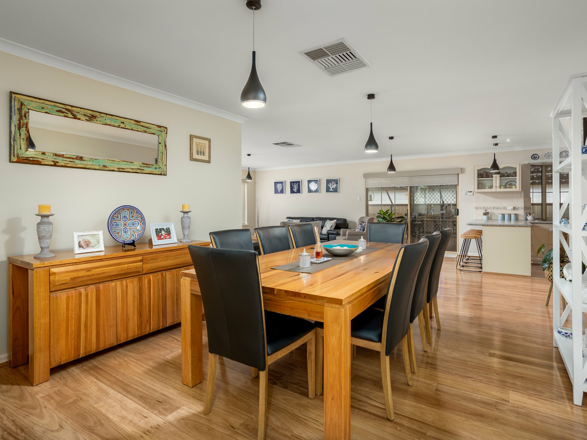 27 King Street, HARVEY