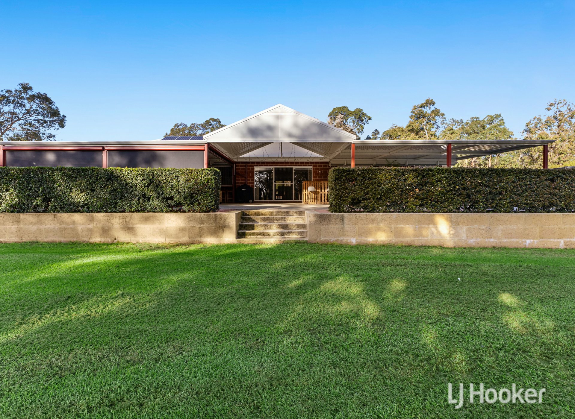 15 Barrington Knight Road Yarloop WA House for Sale LJ Hooker
