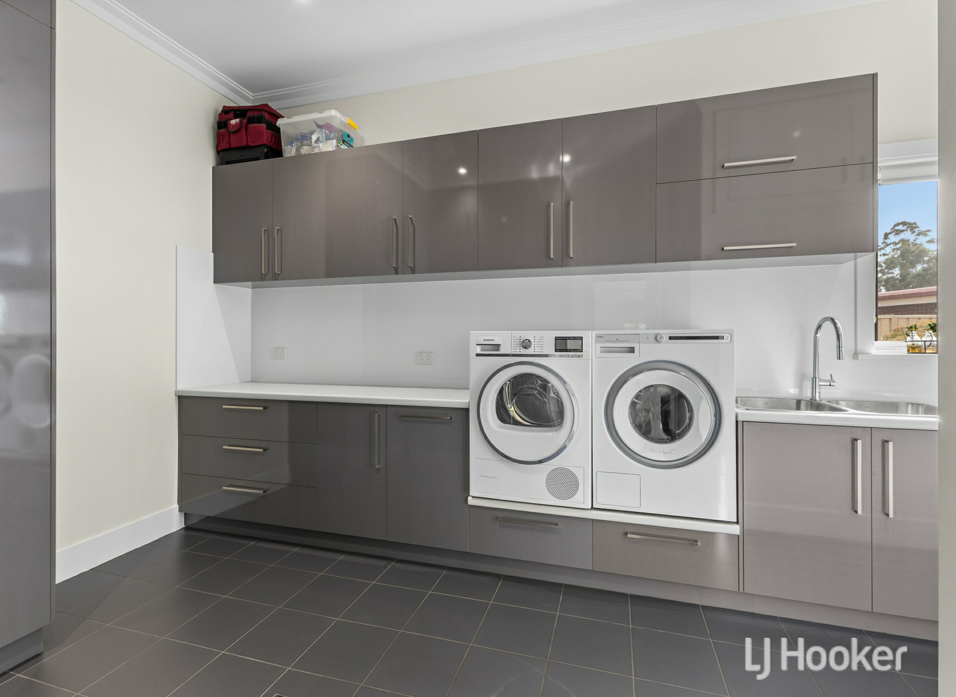 24 Herbert Road, HARVEY